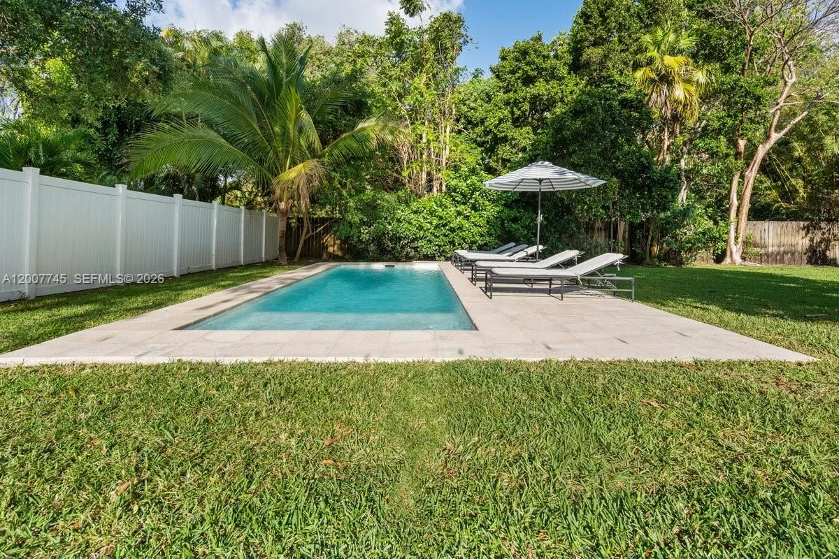 11790 Ne 8th Ave, Biscayne Park, Florida 33161, Biscayne Park, Florida 33161, 3 Bedrooms Bedrooms, ,2 BathroomsBathrooms,Residential,For Sale,11790 Ne 8th Ave, Biscayne Park, Florida 33161,A12007745