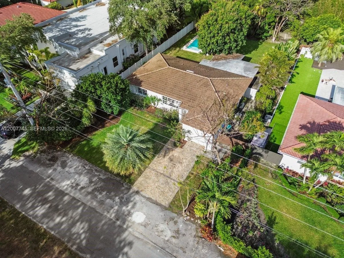 11790 Ne 8th Ave, Biscayne Park, Florida 33161, Biscayne Park, Florida 33161, 3 Bedrooms Bedrooms, ,2 BathroomsBathrooms,Residential,For Sale,11790 Ne 8th Ave, Biscayne Park, Florida 33161,A12007745