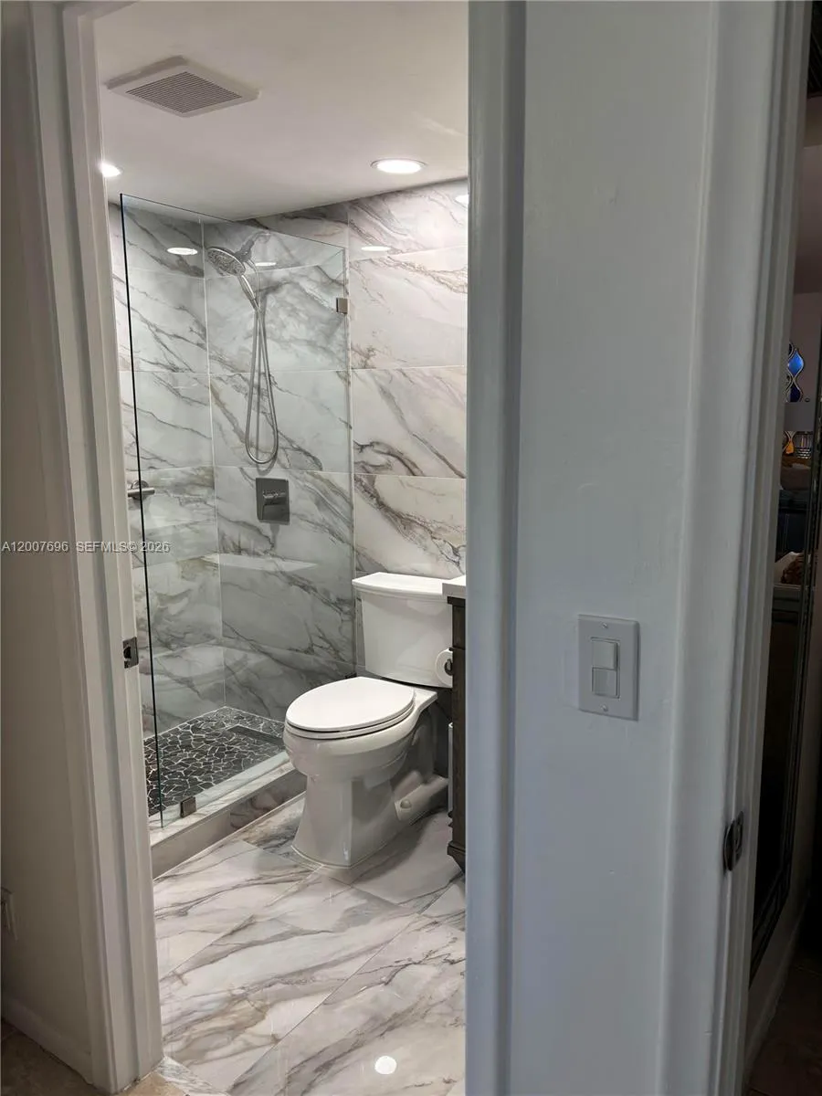 1401 Sw 134th Way 212c, Pembroke Pines, Florida 33, Pembroke Pines, Florida 33027, 1 Bedroom Bedrooms, ,1 BathroomBathrooms,Residential,For Sale,1401 Sw 134th Way 212c, Pembroke Pines, Florida 33,A12007696