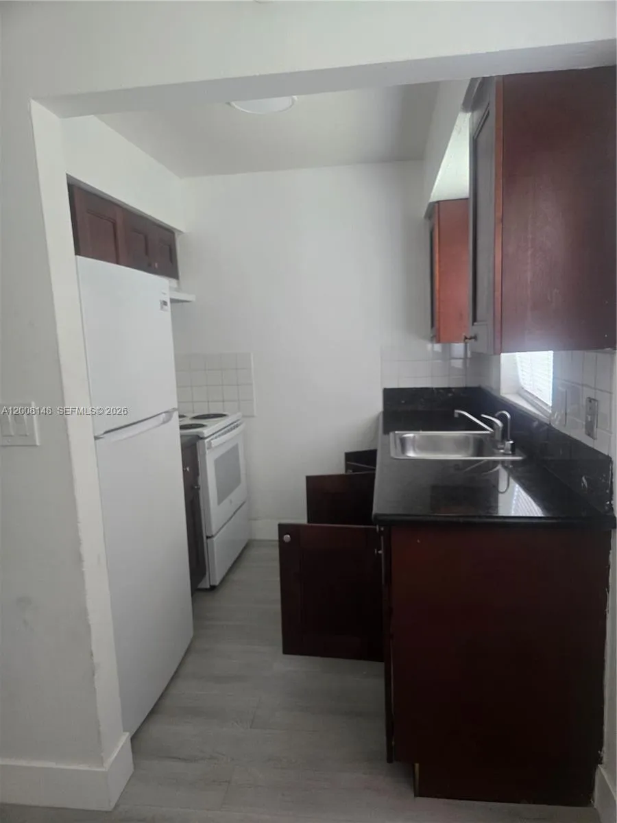 4090 Nw 31st Ter 3, Lauderdale Lakes, Florida 3330, Lauderdale Lakes, Florida 33309, 2 Bedrooms Bedrooms, ,1 BathroomBathrooms,Residential Lease,For Rent,4090 Nw 31st Ter 3, Lauderdale Lakes, Florida 3330,A12008148