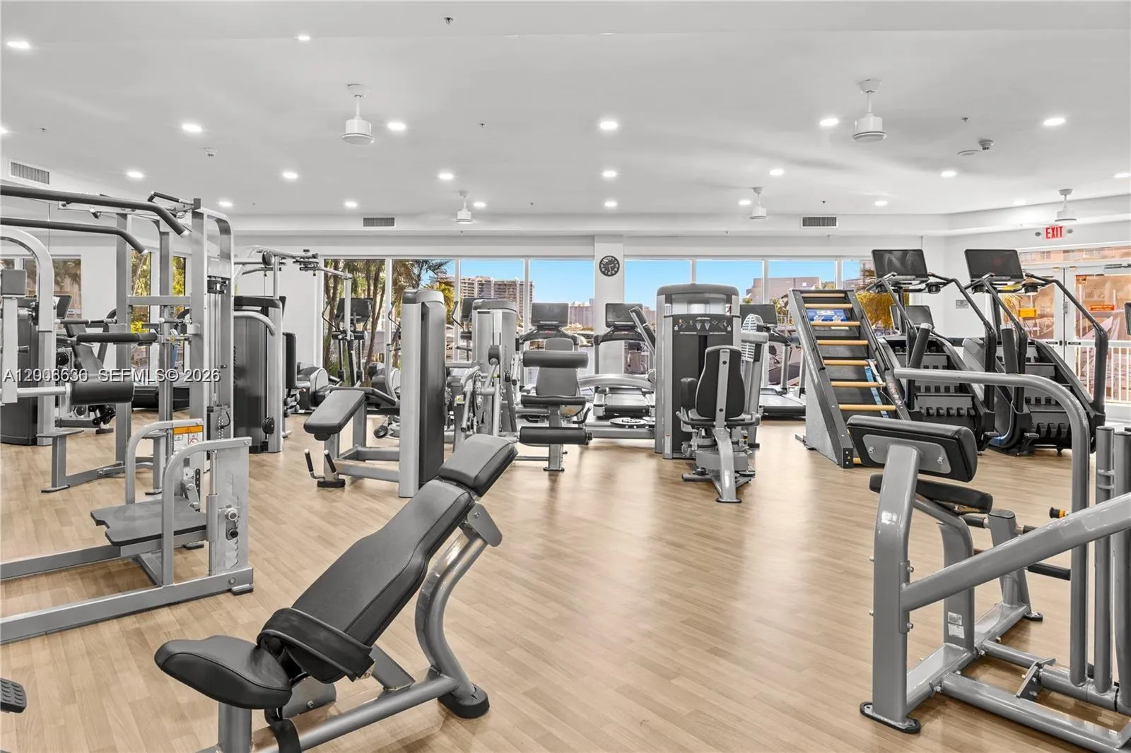 3340 Ne 190th St 403, Aventura, Florida 33180, Aventura, Florida 33180, 2 Bedrooms Bedrooms, ,2 BathroomsBathrooms,Residential,For Sale,3340 Ne 190th St 403, Aventura, Florida 33180,A12006636