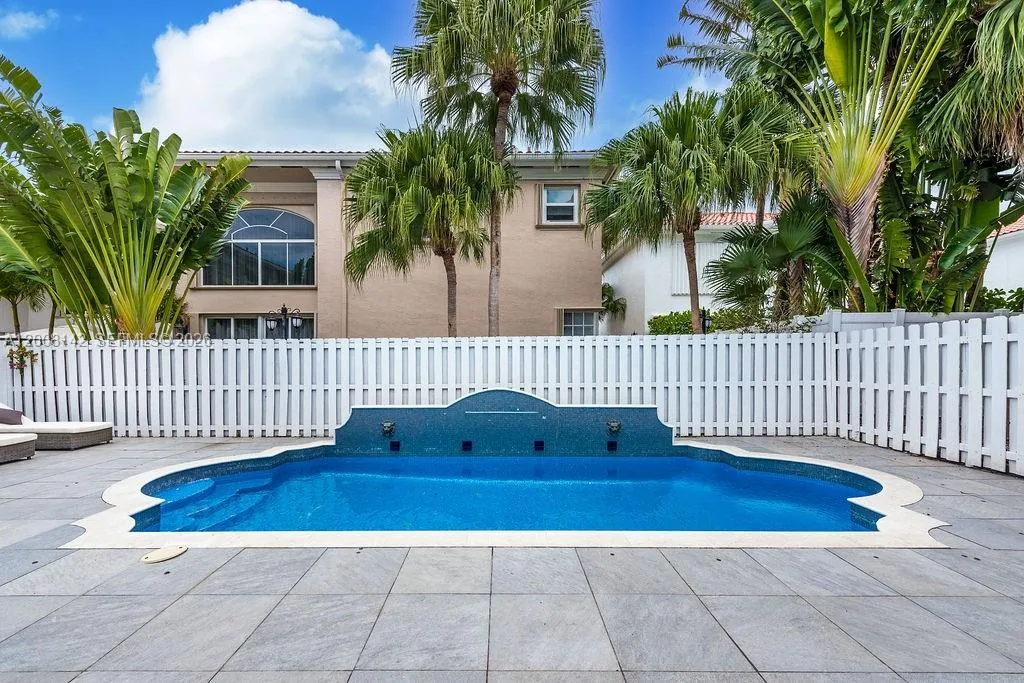 3949 194th Ln, Sunny Isles Beach, Florida 33160, Sunny Isles Beach, Florida 33160, 4 Bedrooms Bedrooms, ,3 BathroomsBathrooms,Residential,For Sale,3949 194th Ln, Sunny Isles Beach, Florida 33160,A12008142