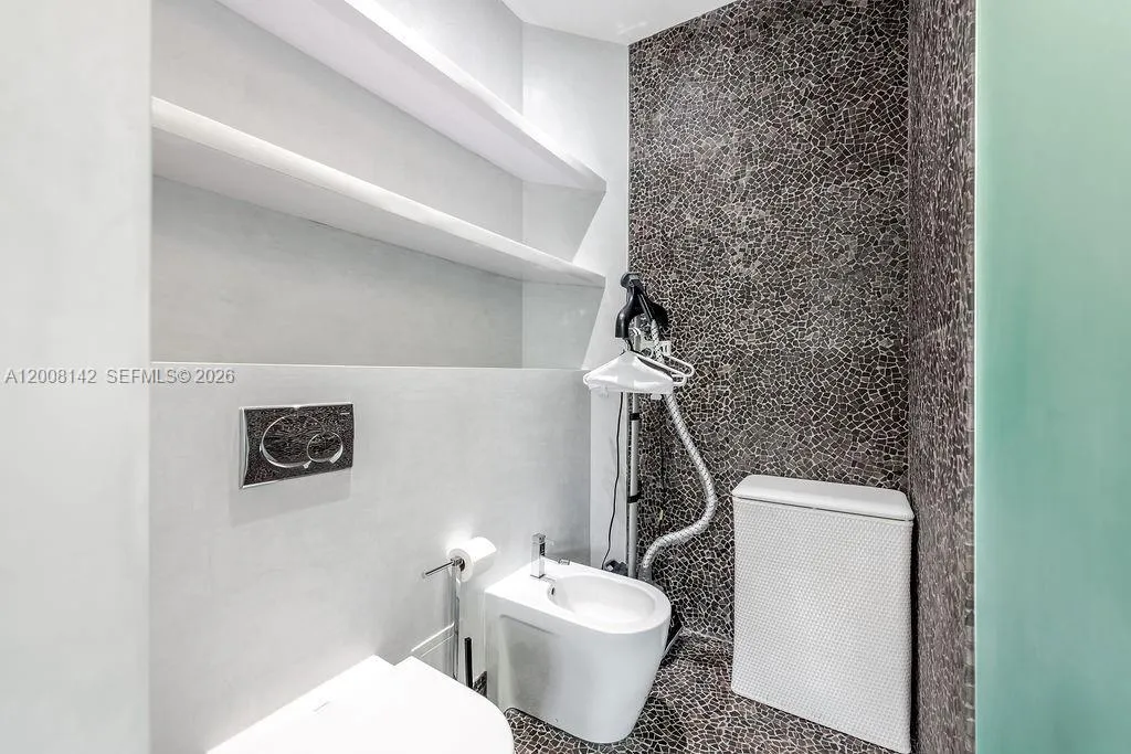 3949 194th Ln, Sunny Isles Beach, Florida 33160, Sunny Isles Beach, Florida 33160, 4 Bedrooms Bedrooms, ,3 BathroomsBathrooms,Residential,For Sale,3949 194th Ln, Sunny Isles Beach, Florida 33160,A12008142