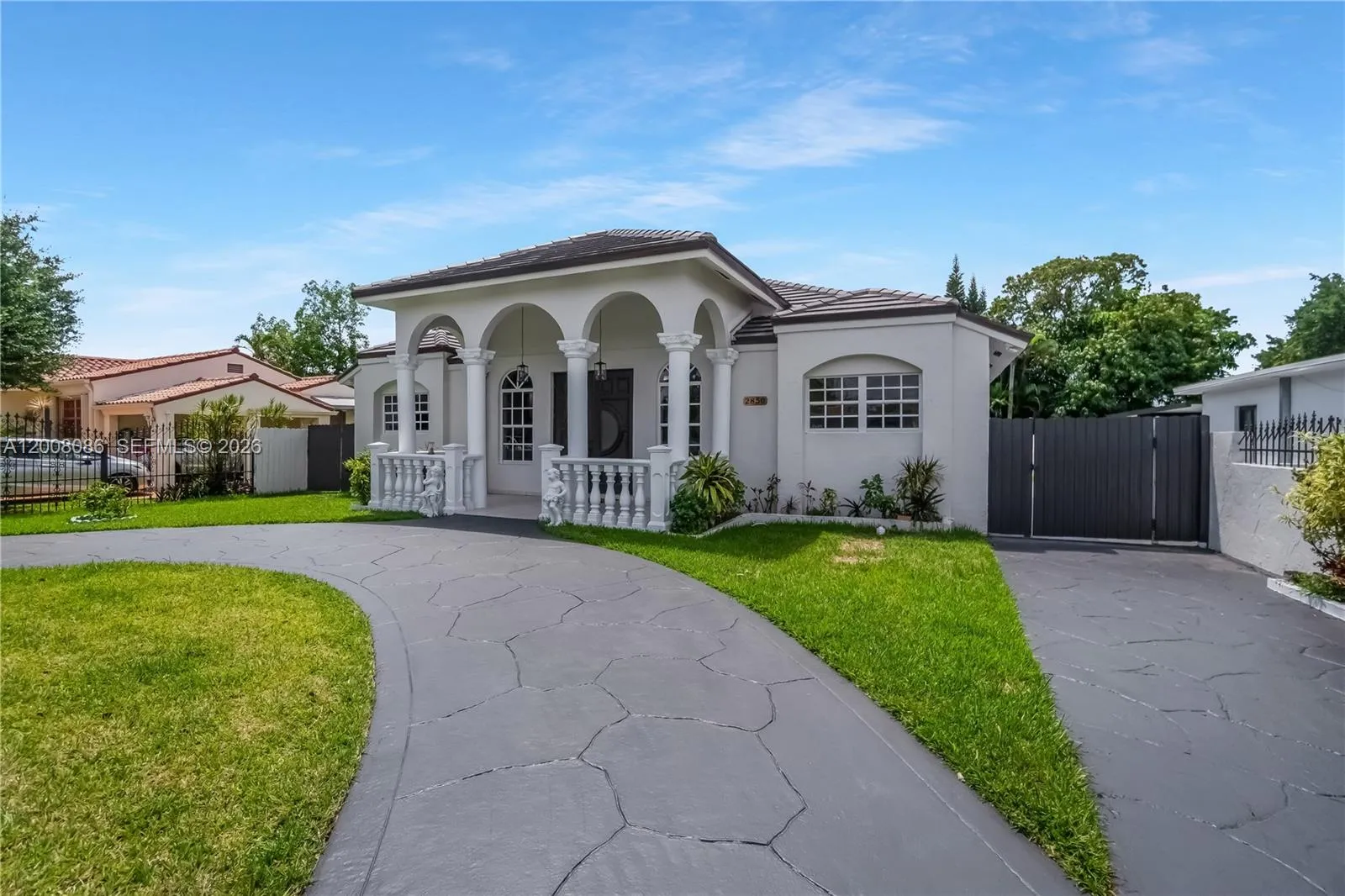 2850 Nw 5th St, Miami, Florida 33125, Miami, Florida 33125, 3 Bedrooms Bedrooms, ,2 BathroomsBathrooms,Residential,For Sale,2850 Nw 5th St, Miami, Florida 33125,A12008086