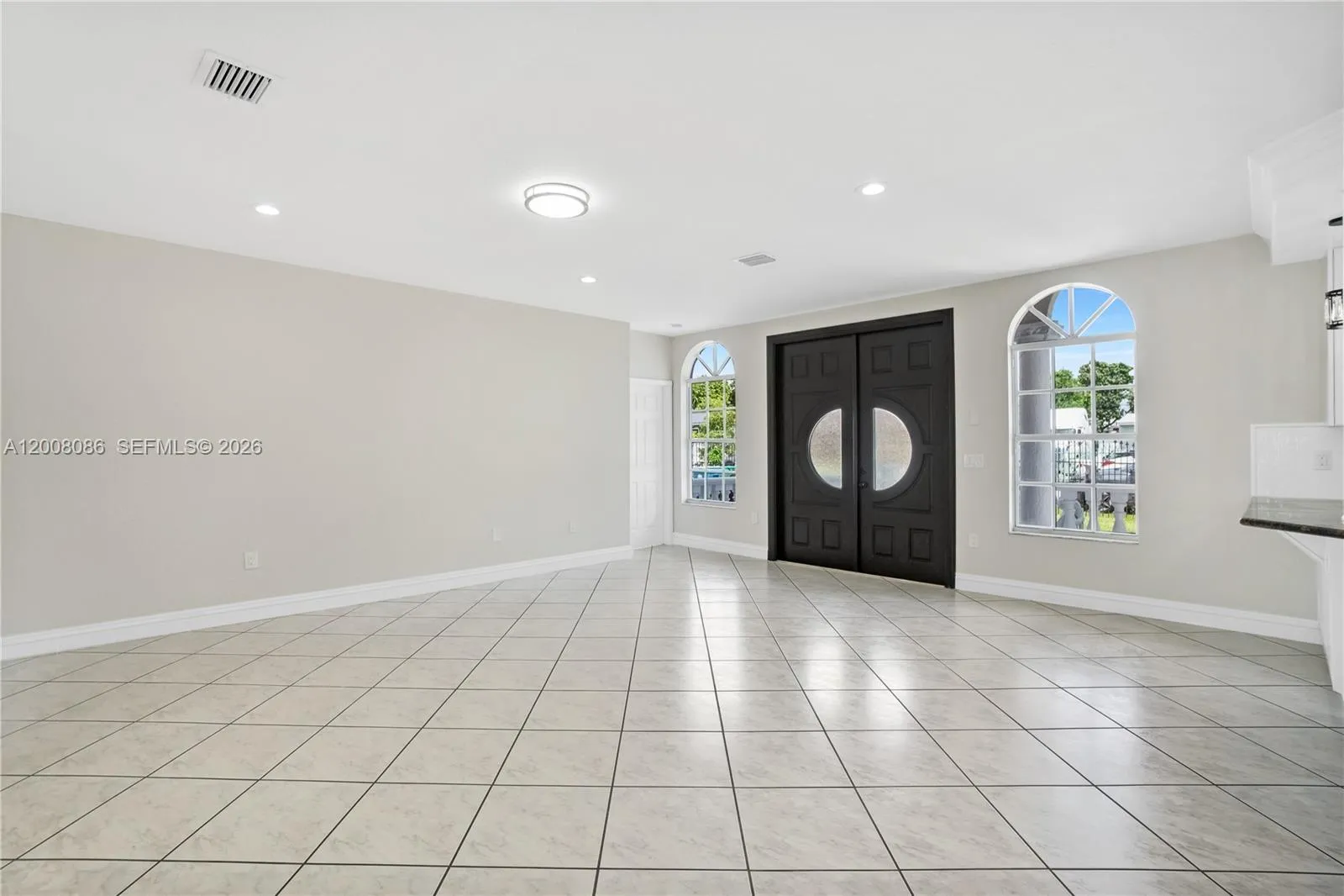 2850 Nw 5th St, Miami, Florida 33125, Miami, Florida 33125, 3 Bedrooms Bedrooms, ,2 BathroomsBathrooms,Residential,For Sale,2850 Nw 5th St, Miami, Florida 33125,A12008086