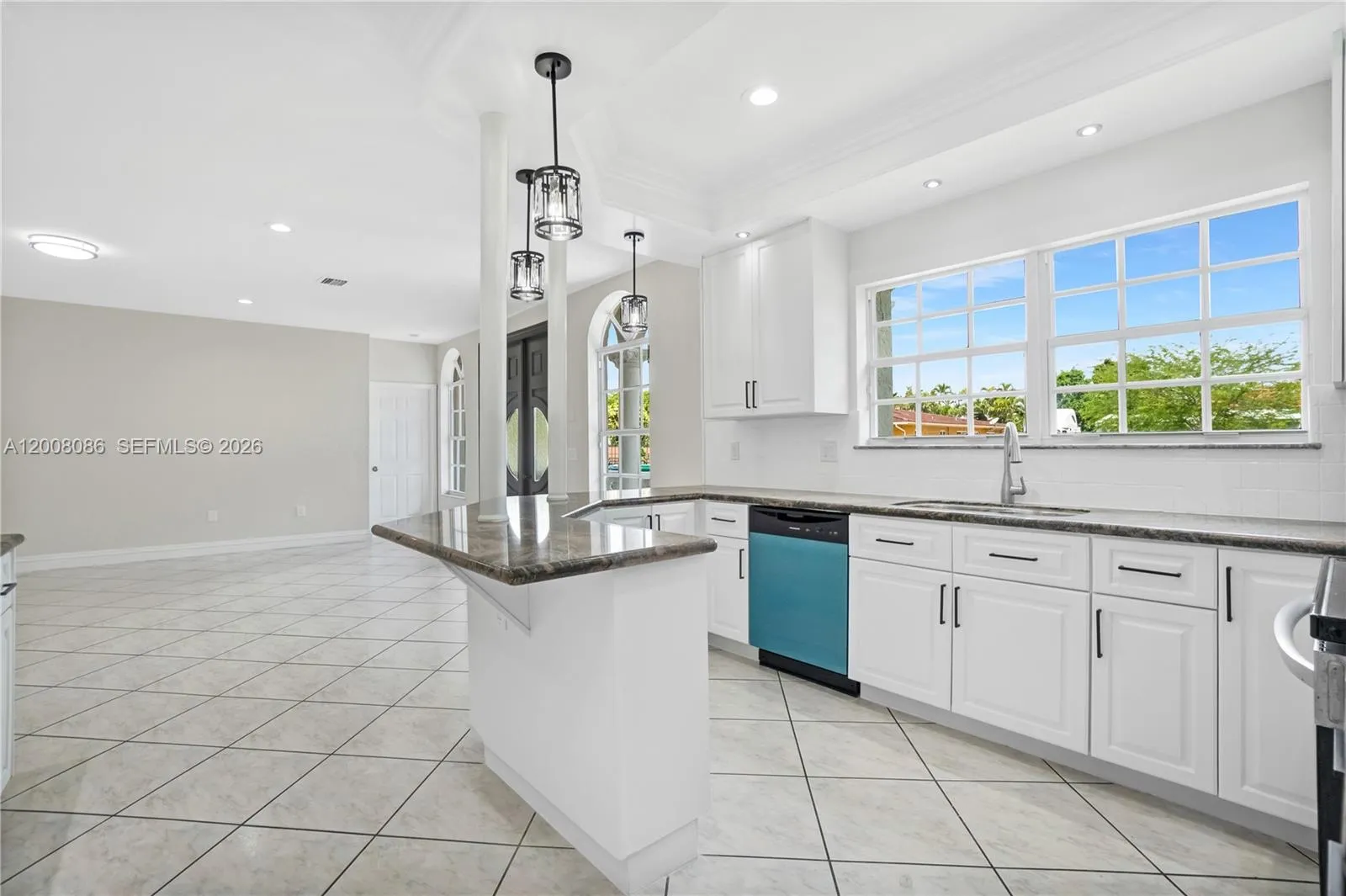 2850 Nw 5th St, Miami, Florida 33125, Miami, Florida 33125, 3 Bedrooms Bedrooms, ,2 BathroomsBathrooms,Residential,For Sale,2850 Nw 5th St, Miami, Florida 33125,A12008086