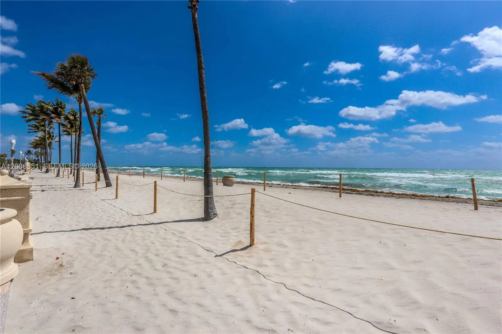 3300 N Surf Rd 17a, Hollywood, Florida 33019, Hollywood, Florida 33019, 1 Bedroom Bedrooms, ,1 BathroomBathrooms,Residential,For Sale,3300 N Surf Rd 17a, Hollywood, Florida 33019,A12006851
