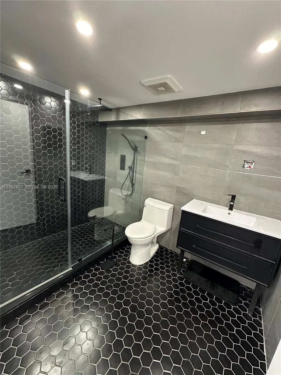 4151 Nw 2nd Ave, Miami, Florida 33127, Miami, Florida 33127, ,Commercial Lease,For Rent,4151 Nw 2nd Ave, Miami, Florida 33127,A11997637