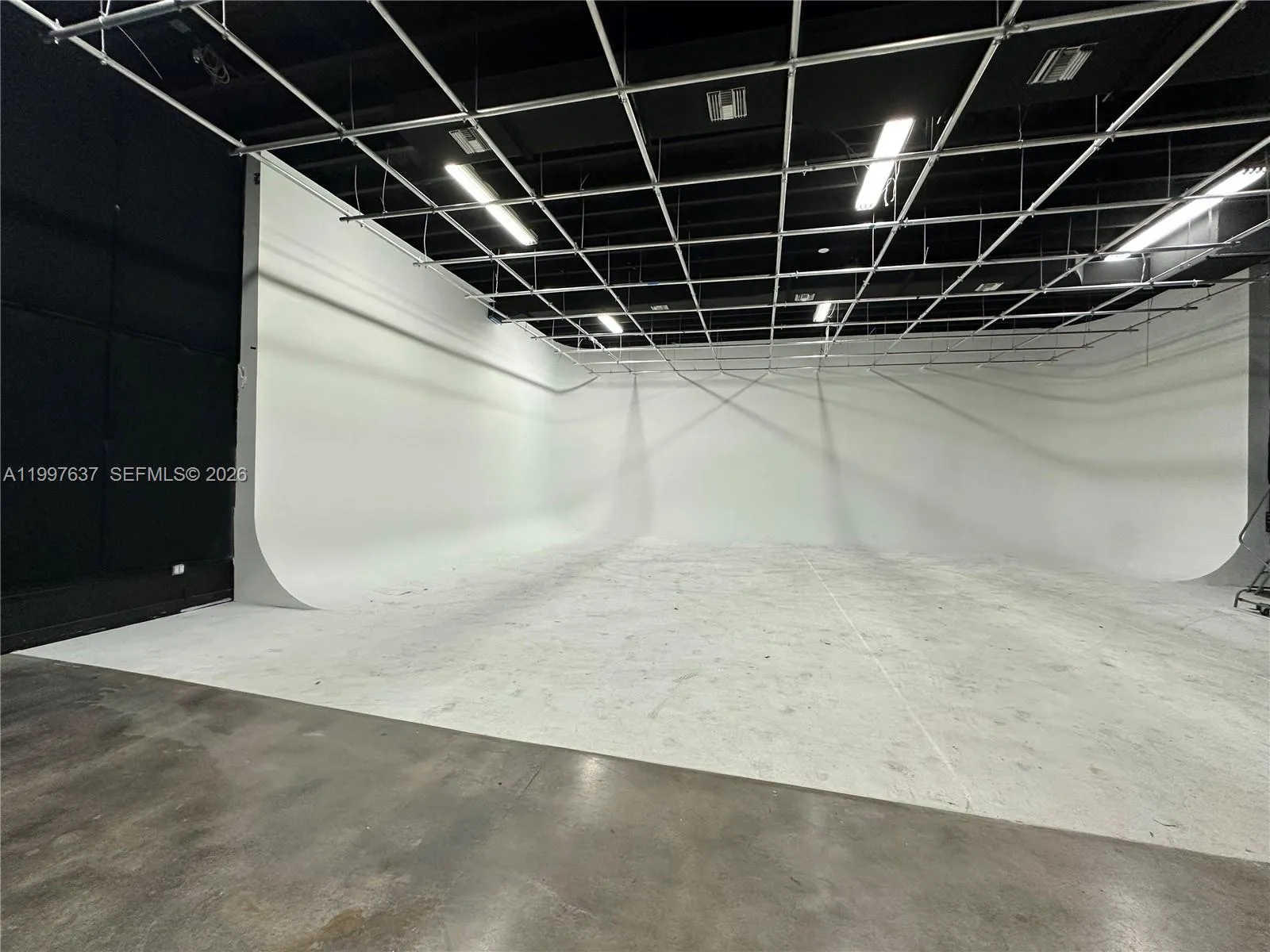 4151 Nw 2nd Ave, Miami, Florida 33127, Miami, Florida 33127, ,Commercial Lease,For Rent,4151 Nw 2nd Ave, Miami, Florida 33127,A11997637
