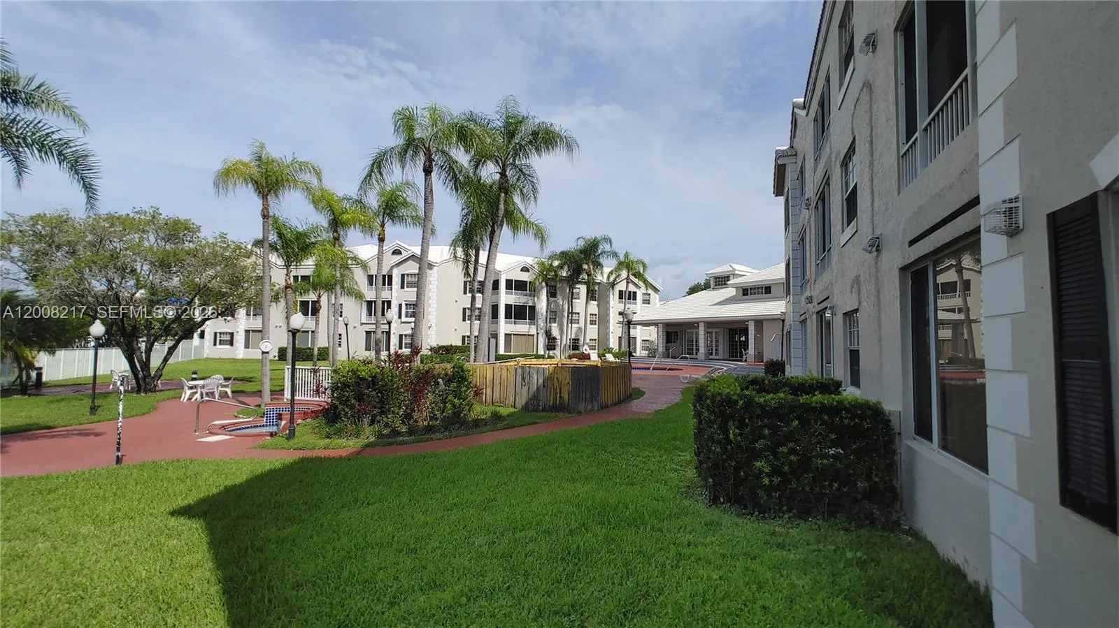 2850 N Oakland Forest Dr 309, Oakland Park, Florid, Oakland Park, Florida 33309, 1 Bedroom Bedrooms, ,1 BathroomBathrooms,Residential Lease,For Rent,2850 N Oakland Forest Dr 309, Oakland Park, Florid,A12008217