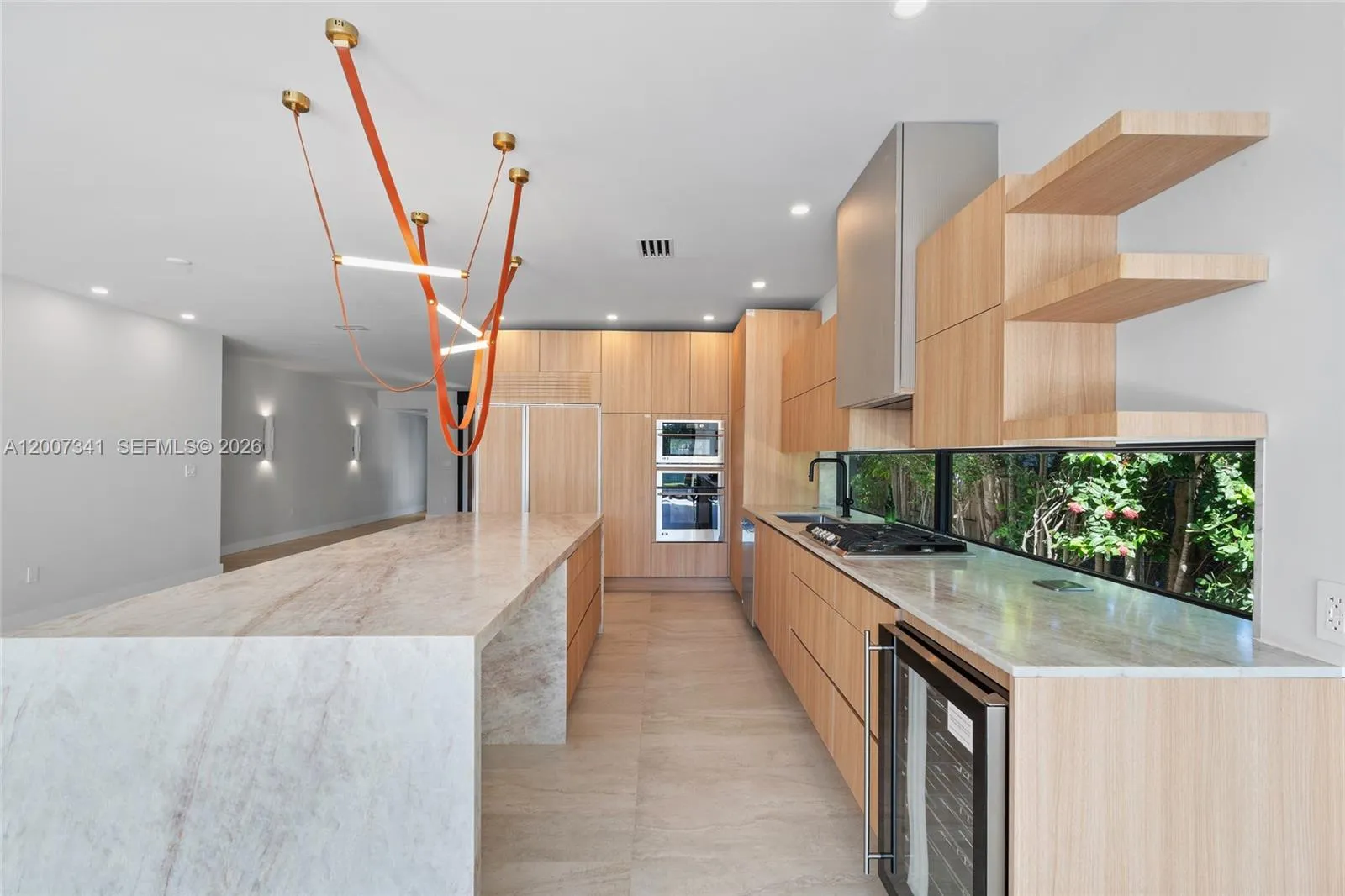 550 S Shore Dr, Miami Beach, Florida 33141, Miami Beach, Florida 33141, 4 Bedrooms Bedrooms, ,4 BathroomsBathrooms,Residential,For Sale,550 S Shore Dr, Miami Beach, Florida 33141,A12007341