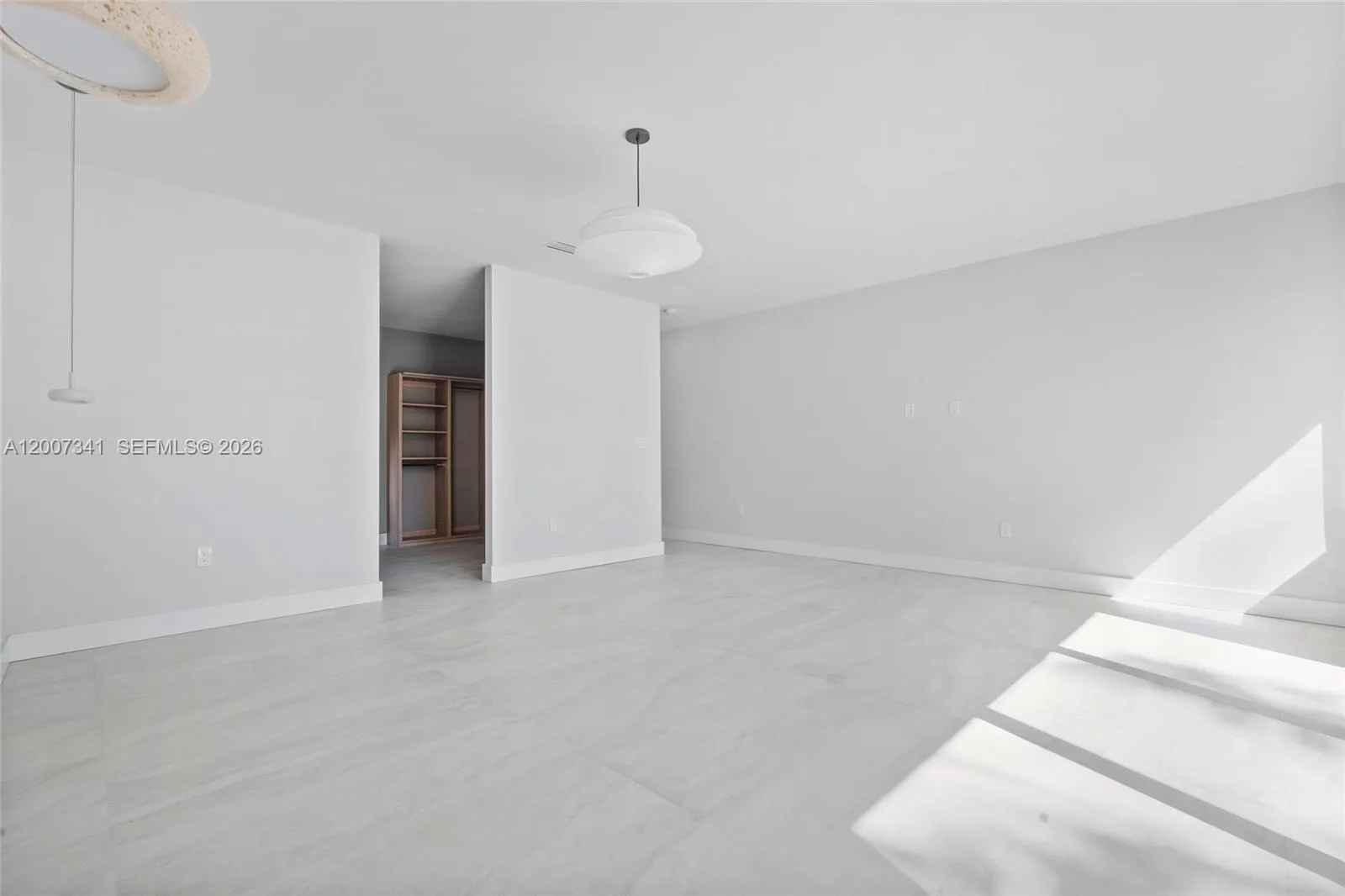 550 S Shore Dr, Miami Beach, Florida 33141, Miami Beach, Florida 33141, 4 Bedrooms Bedrooms, ,4 BathroomsBathrooms,Residential,For Sale,550 S Shore Dr, Miami Beach, Florida 33141,A12007341