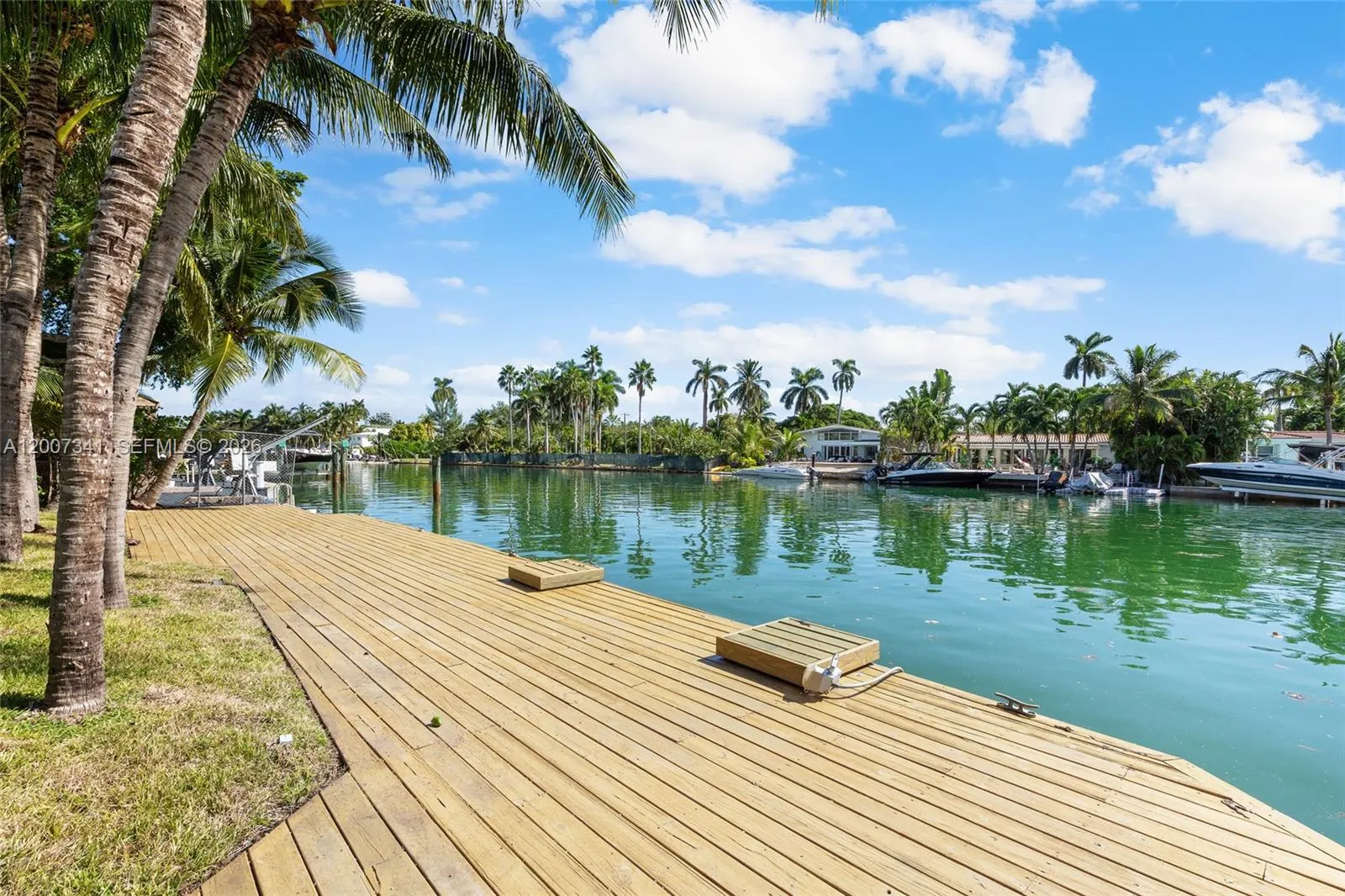 550 S Shore Dr, Miami Beach, Florida 33141, Miami Beach, Florida 33141, 4 Bedrooms Bedrooms, ,4 BathroomsBathrooms,Residential,For Sale,550 S Shore Dr, Miami Beach, Florida 33141,A12007341