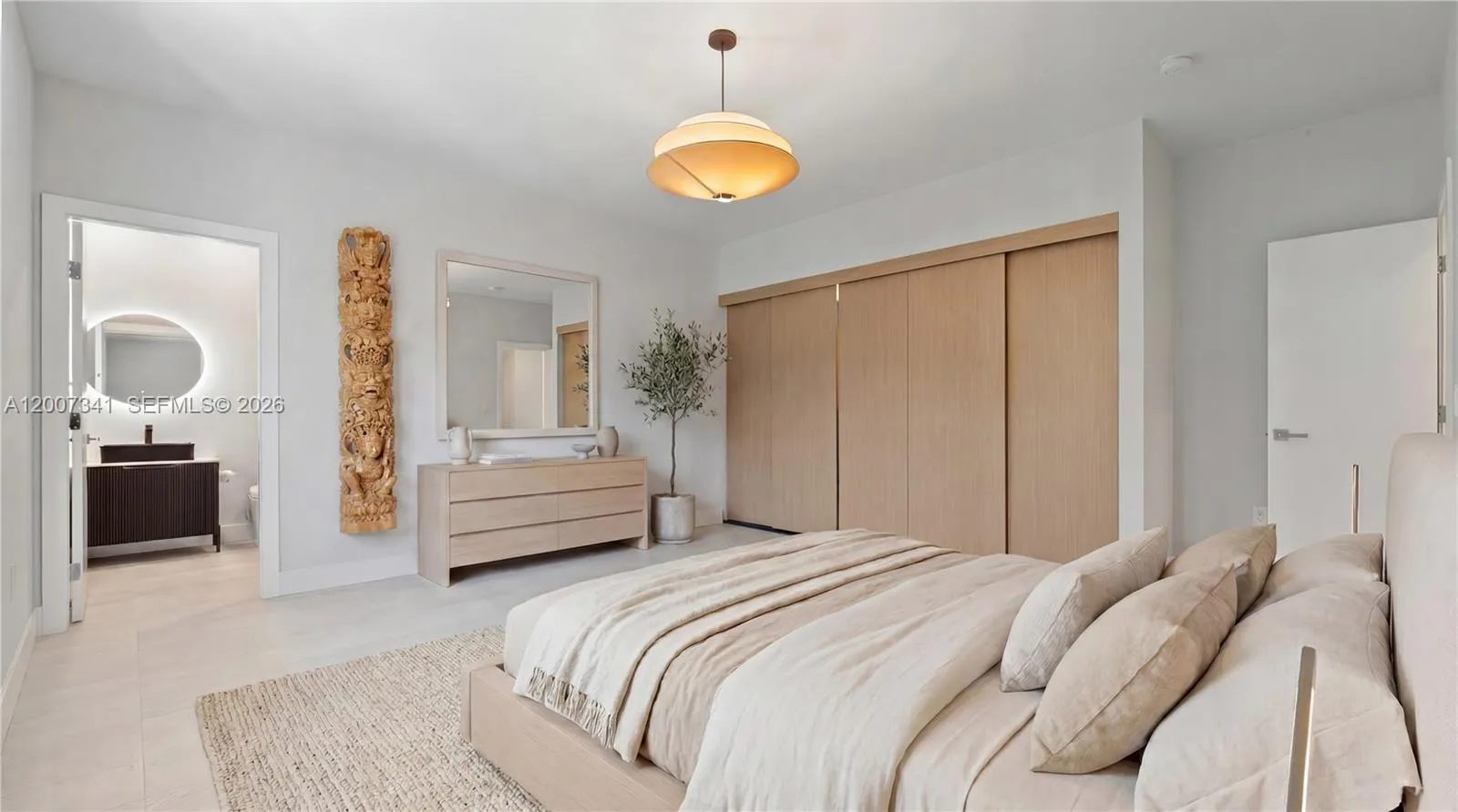 550 S Shore Dr, Miami Beach, Florida 33141, Miami Beach, Florida 33141, 4 Bedrooms Bedrooms, ,4 BathroomsBathrooms,Residential,For Sale,550 S Shore Dr, Miami Beach, Florida 33141,A12007341