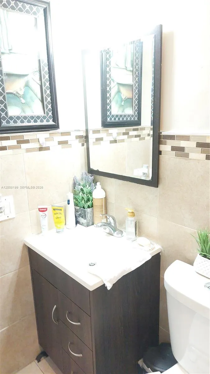 3087 Sw 5th St, Miami, Florida 33135, Miami, Florida 33135, 2 Bedrooms Bedrooms, ,1 BathroomBathrooms,Residential,For Sale,3087 Sw 5th St, Miami, Florida 33135,A12008199