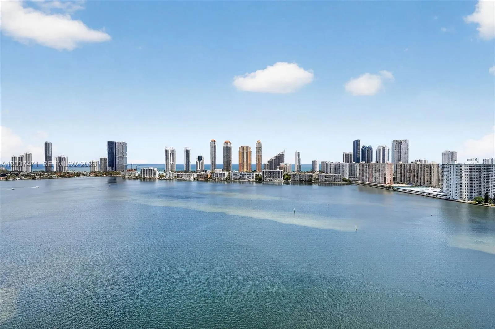3000 Island Blvd 2305, Aventura, Florida 33160, Aventura, Florida 33160, 3 Bedrooms Bedrooms, ,3 BathroomsBathrooms,Residential,For Sale,3000 Island Blvd 2305, Aventura, Florida 33160,A12007471