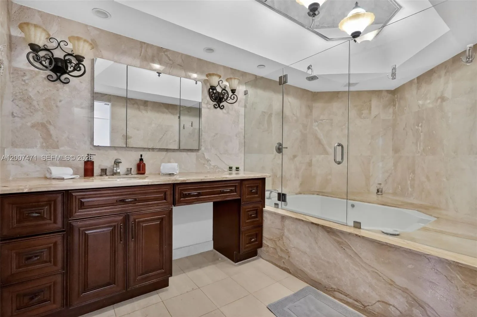 3000 Island Blvd 2305, Aventura, Florida 33160, Aventura, Florida 33160, 3 Bedrooms Bedrooms, ,3 BathroomsBathrooms,Residential,For Sale,3000 Island Blvd 2305, Aventura, Florida 33160,A12007471