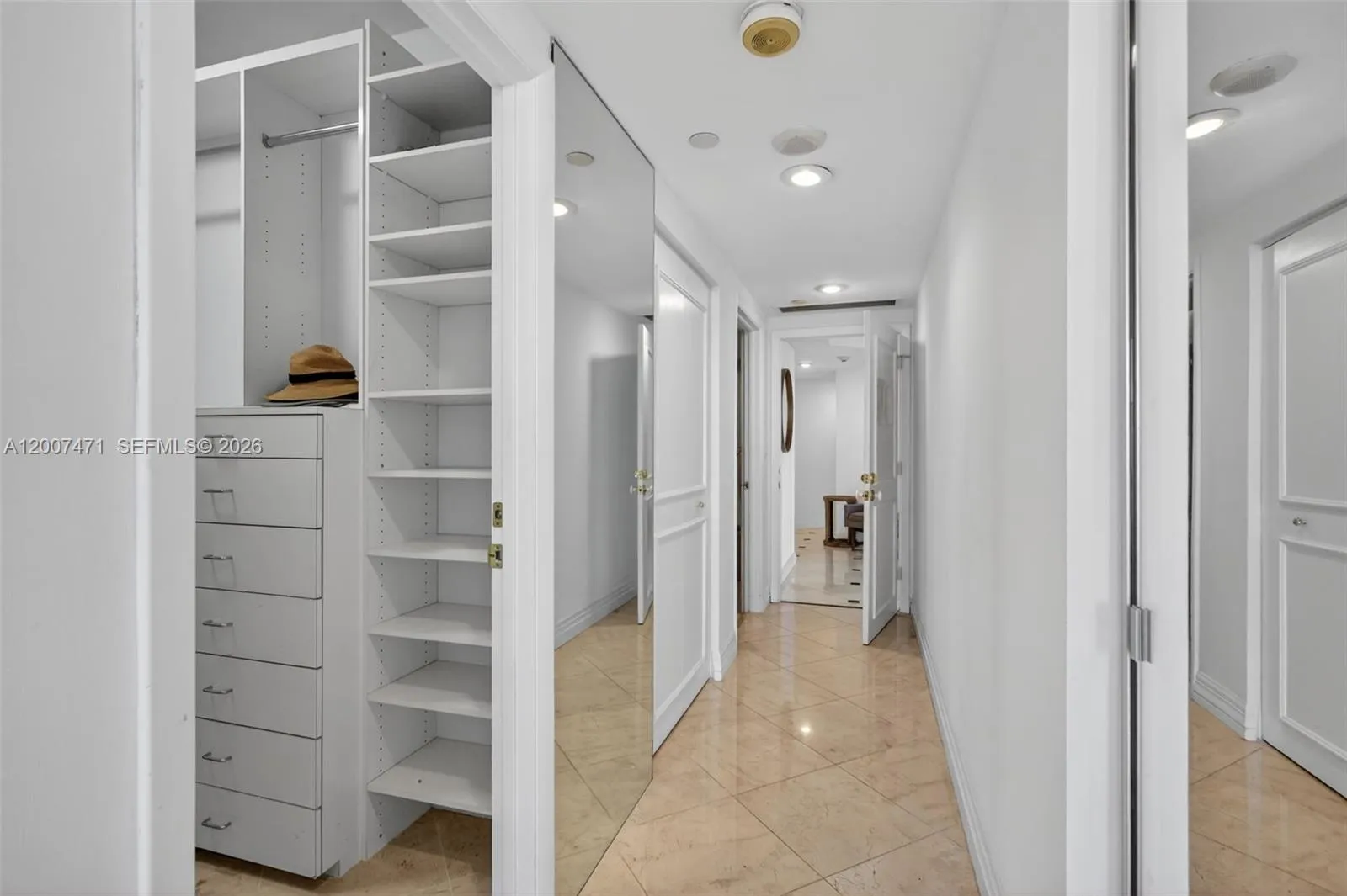 3000 Island Blvd 2305, Aventura, Florida 33160, Aventura, Florida 33160, 3 Bedrooms Bedrooms, ,3 BathroomsBathrooms,Residential,For Sale,3000 Island Blvd 2305, Aventura, Florida 33160,A12007471