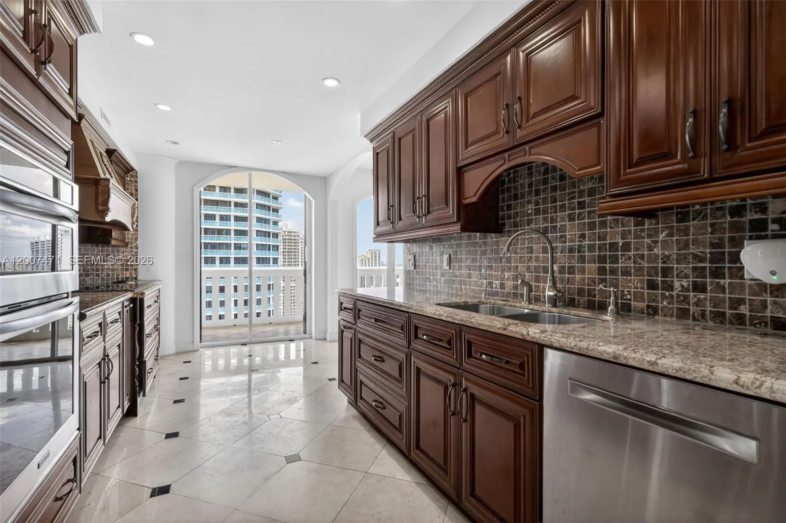 3000 Island Blvd 2305, Aventura, Florida 33160, Aventura, Florida 33160, 3 Bedrooms Bedrooms, ,3 BathroomsBathrooms,Residential,For Sale,3000 Island Blvd 2305, Aventura, Florida 33160,A12007471