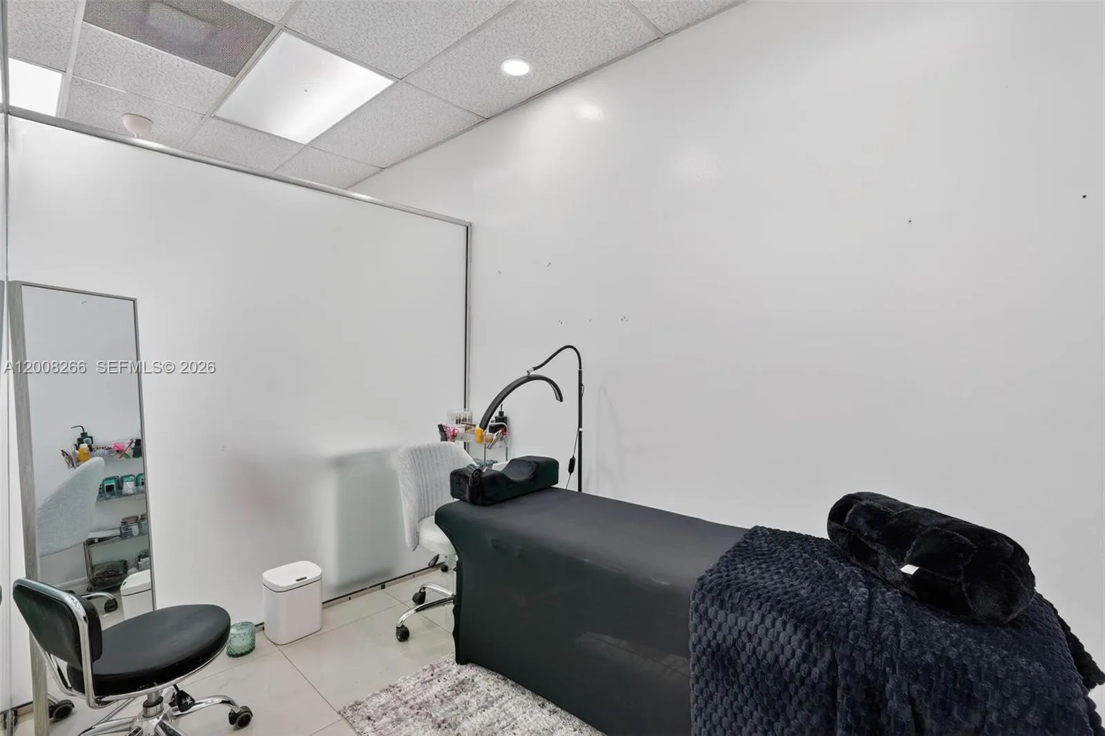 Beauty Salon For Sale On West Kendall, Kendall, Fl, Kendall, Florida 33175, ,Business Opportunity,For Sale,Beauty Salon For Sale On West Kendall, Kendall, Fl,A12008266