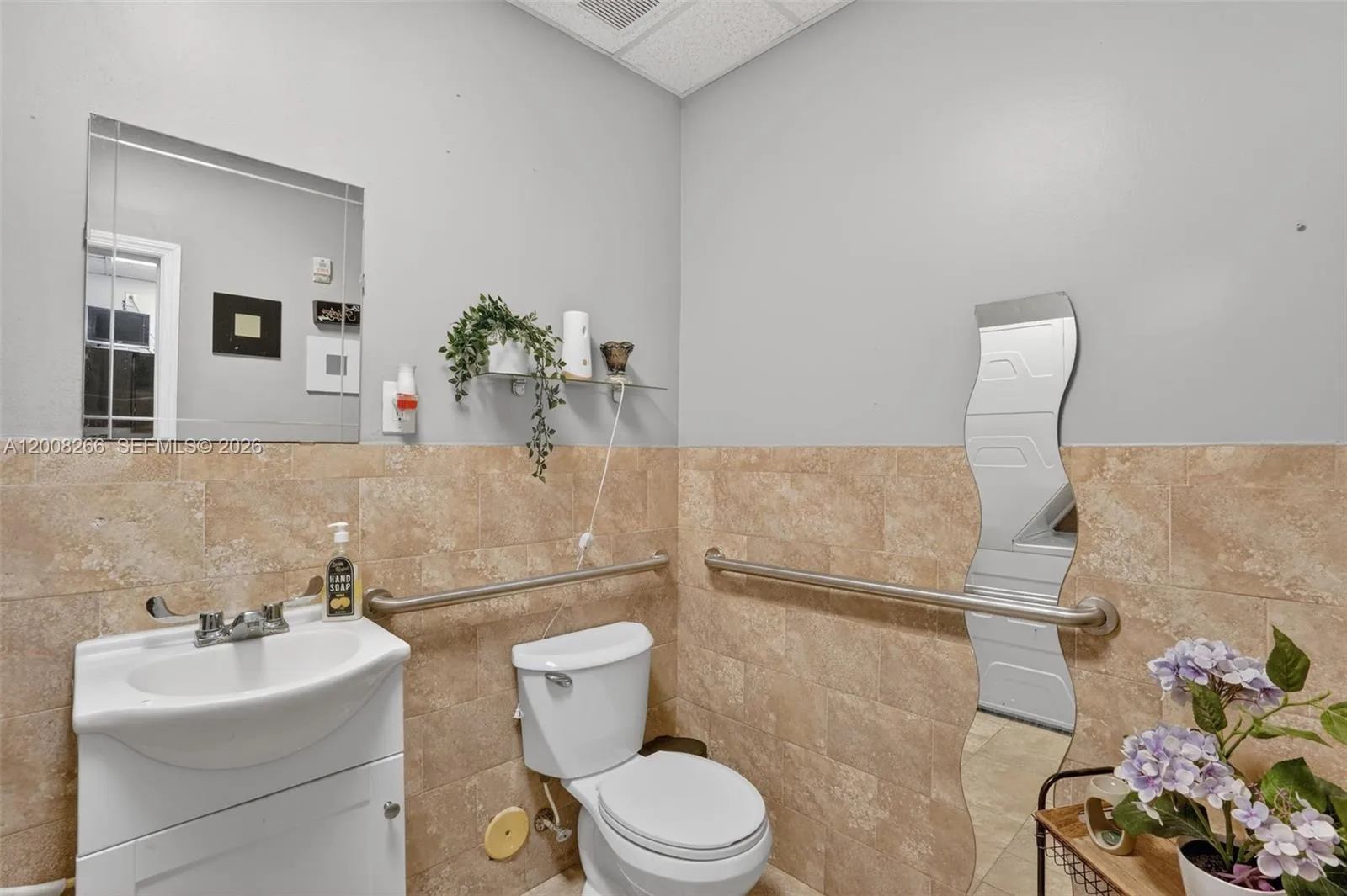Beauty Salon For Sale On West Kendall, Kendall, Fl, Kendall, Florida 33175, ,Business Opportunity,For Sale,Beauty Salon For Sale On West Kendall, Kendall, Fl,A12008266