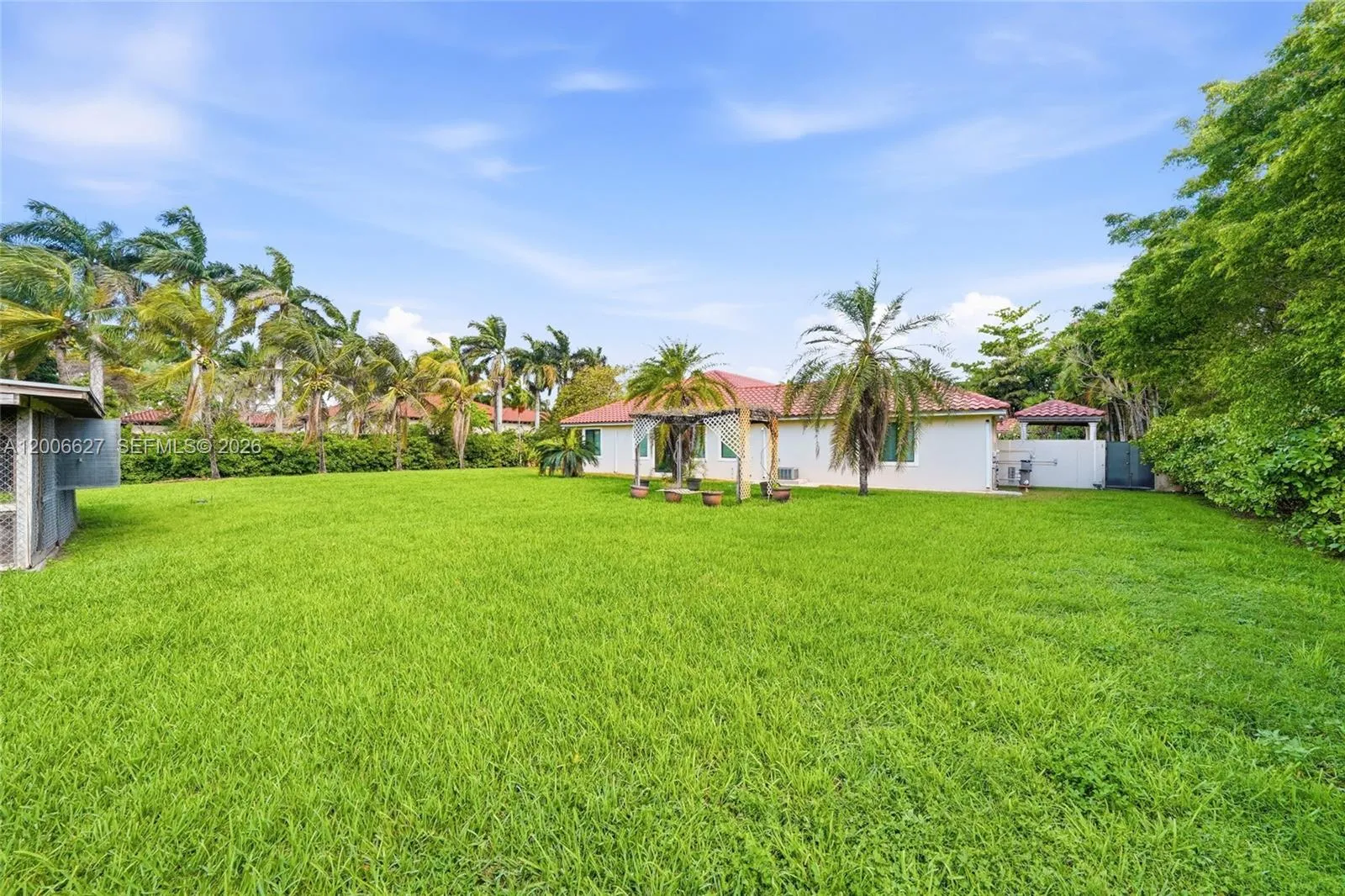 9898 Nw 133rd St, Hialeah Gardens, Florida 33018, Hialeah Gardens, Florida 33018, 5 Bedrooms Bedrooms, ,4 BathroomsBathrooms,Residential,For Sale,9898 Nw 133rd St, Hialeah Gardens, Florida 33018,A12006627