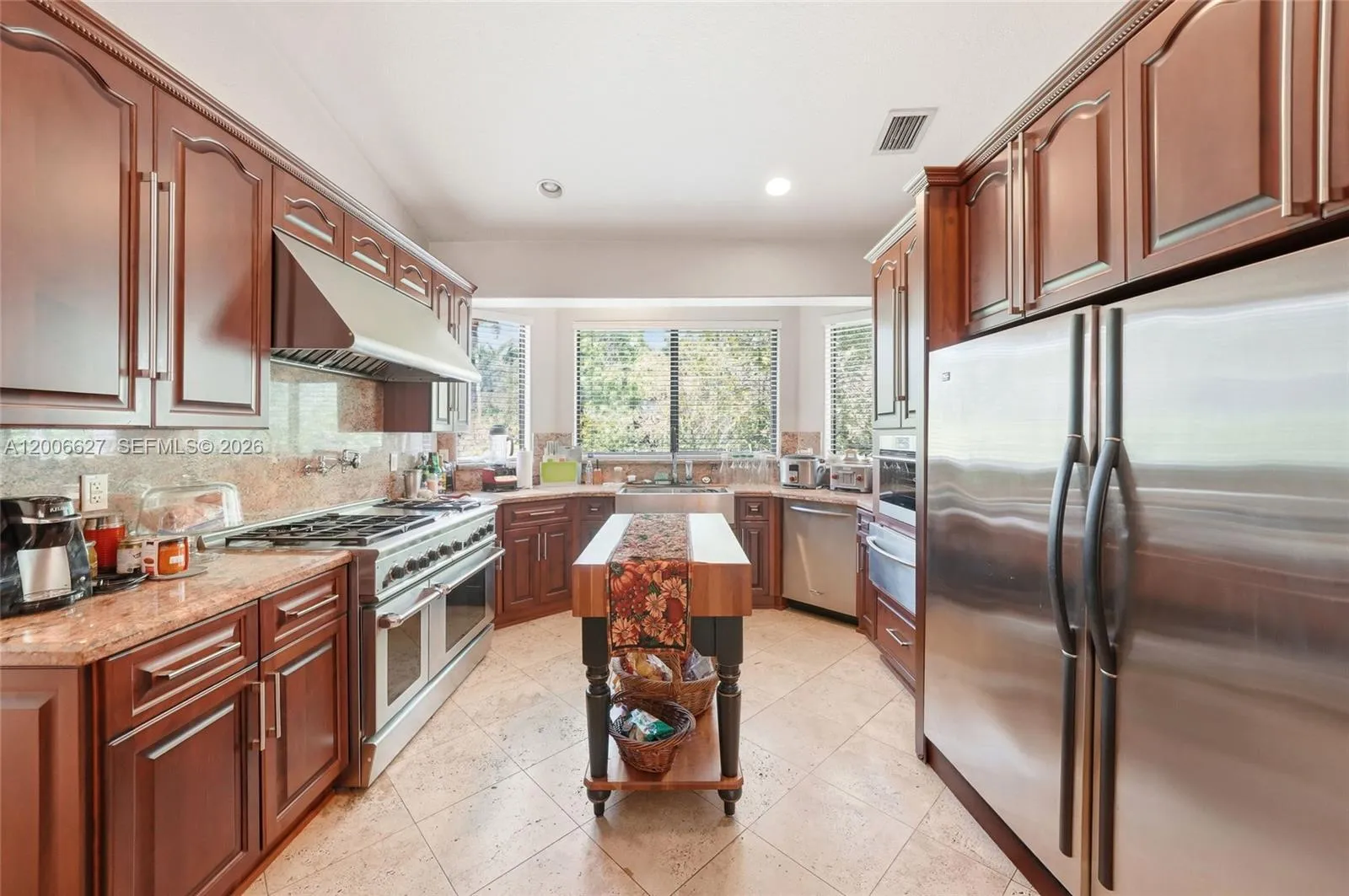 9898 Nw 133rd St, Hialeah Gardens, Florida 33018, Hialeah Gardens, Florida 33018, 5 Bedrooms Bedrooms, ,4 BathroomsBathrooms,Residential,For Sale,9898 Nw 133rd St, Hialeah Gardens, Florida 33018,A12006627
