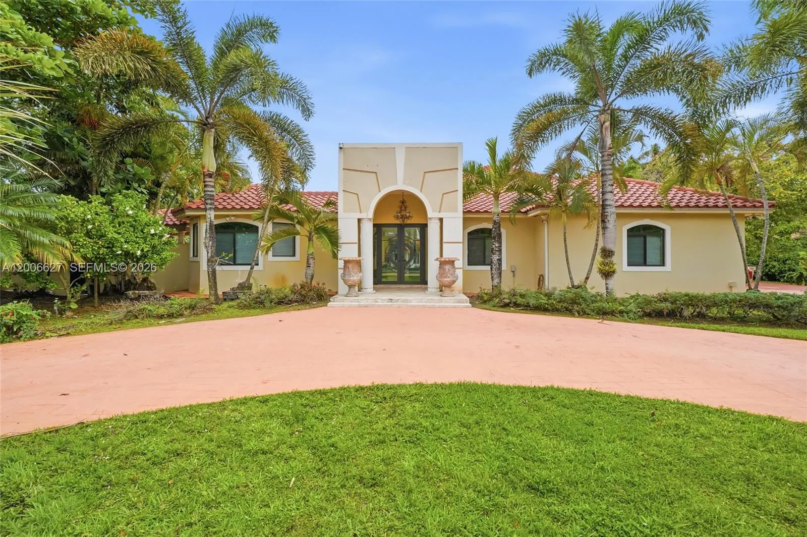 9898 Nw 133rd St, Hialeah Gardens, Florida 33018, Hialeah Gardens, Florida 33018, 5 Bedrooms Bedrooms, ,4 BathroomsBathrooms,Residential,For Sale,9898 Nw 133rd St, Hialeah Gardens, Florida 33018,A12006627