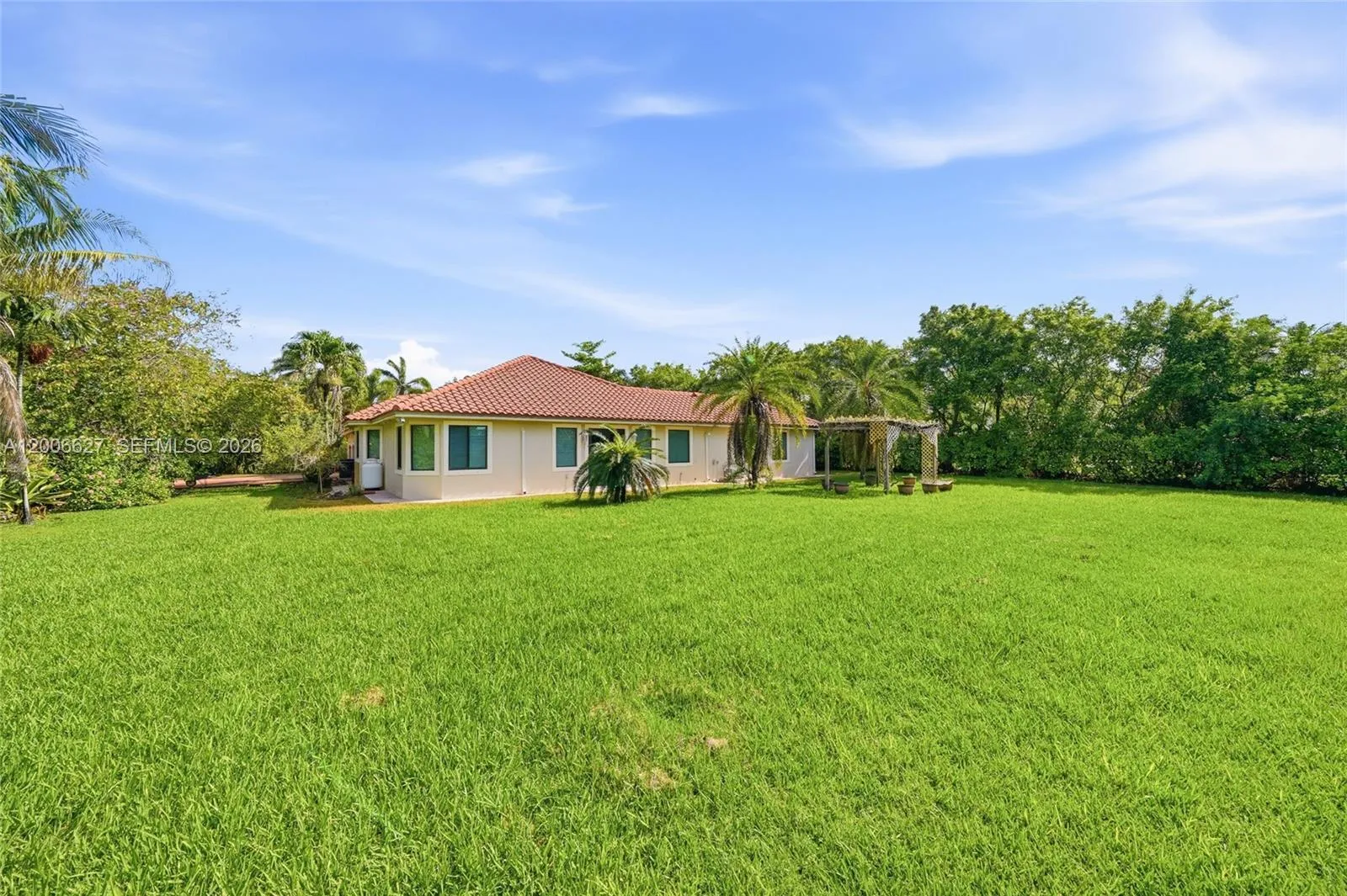 9898 Nw 133rd St, Hialeah Gardens, Florida 33018, Hialeah Gardens, Florida 33018, 5 Bedrooms Bedrooms, ,4 BathroomsBathrooms,Residential,For Sale,9898 Nw 133rd St, Hialeah Gardens, Florida 33018,A12006627