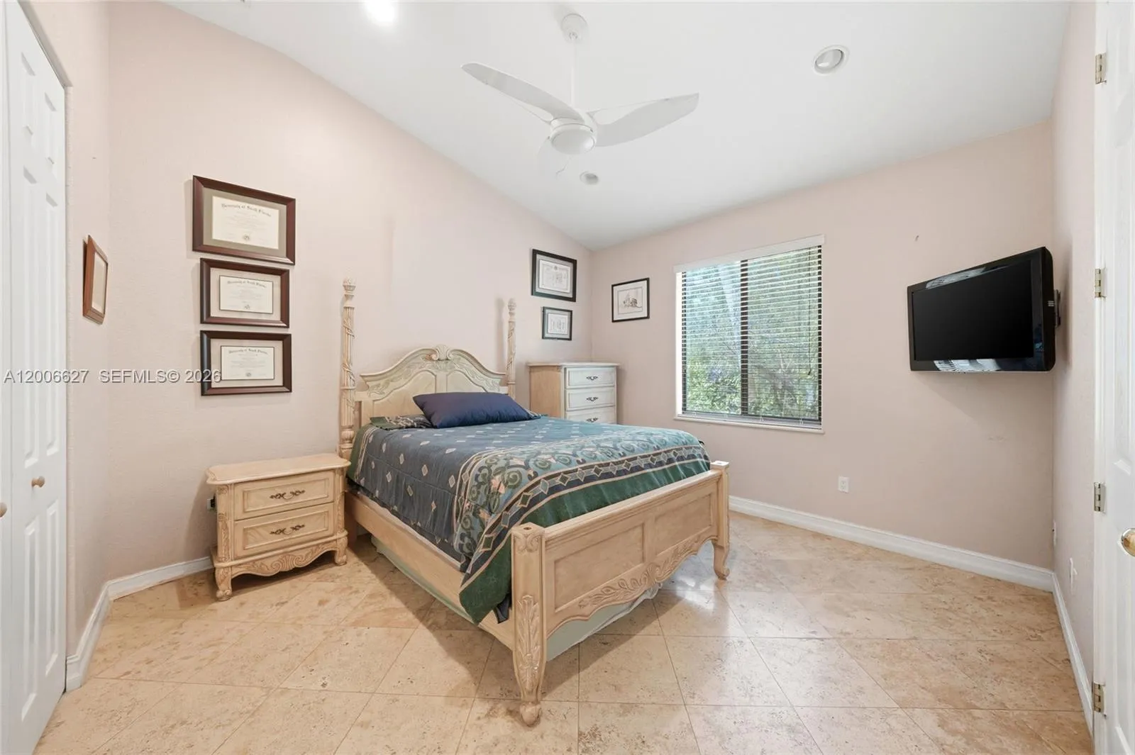 9898 Nw 133rd St, Hialeah Gardens, Florida 33018, Hialeah Gardens, Florida 33018, 5 Bedrooms Bedrooms, ,4 BathroomsBathrooms,Residential,For Sale,9898 Nw 133rd St, Hialeah Gardens, Florida 33018,A12006627