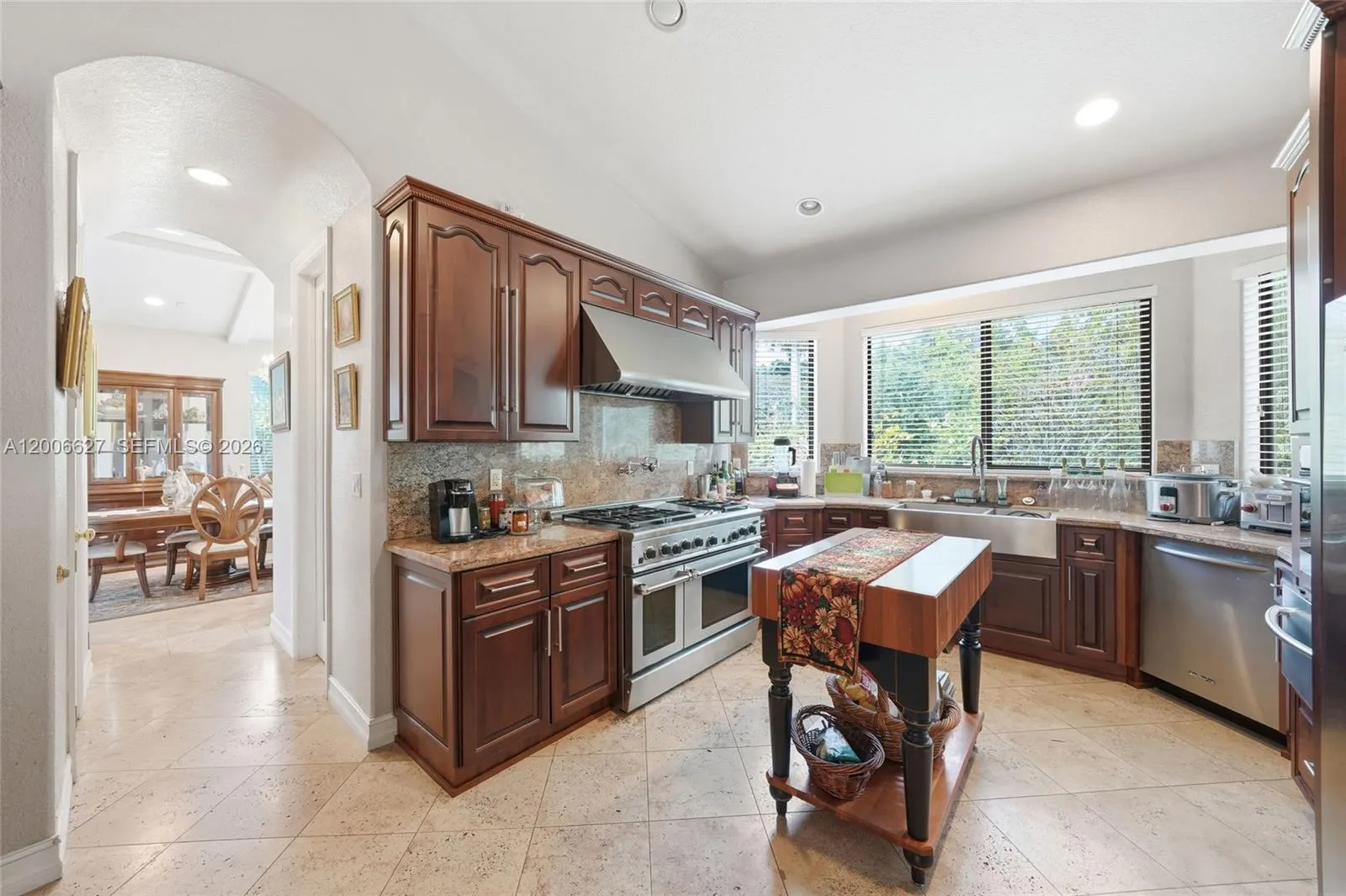 9898 Nw 133rd St, Hialeah Gardens, Florida 33018, Hialeah Gardens, Florida 33018, 5 Bedrooms Bedrooms, ,4 BathroomsBathrooms,Residential,For Sale,9898 Nw 133rd St, Hialeah Gardens, Florida 33018,A12006627