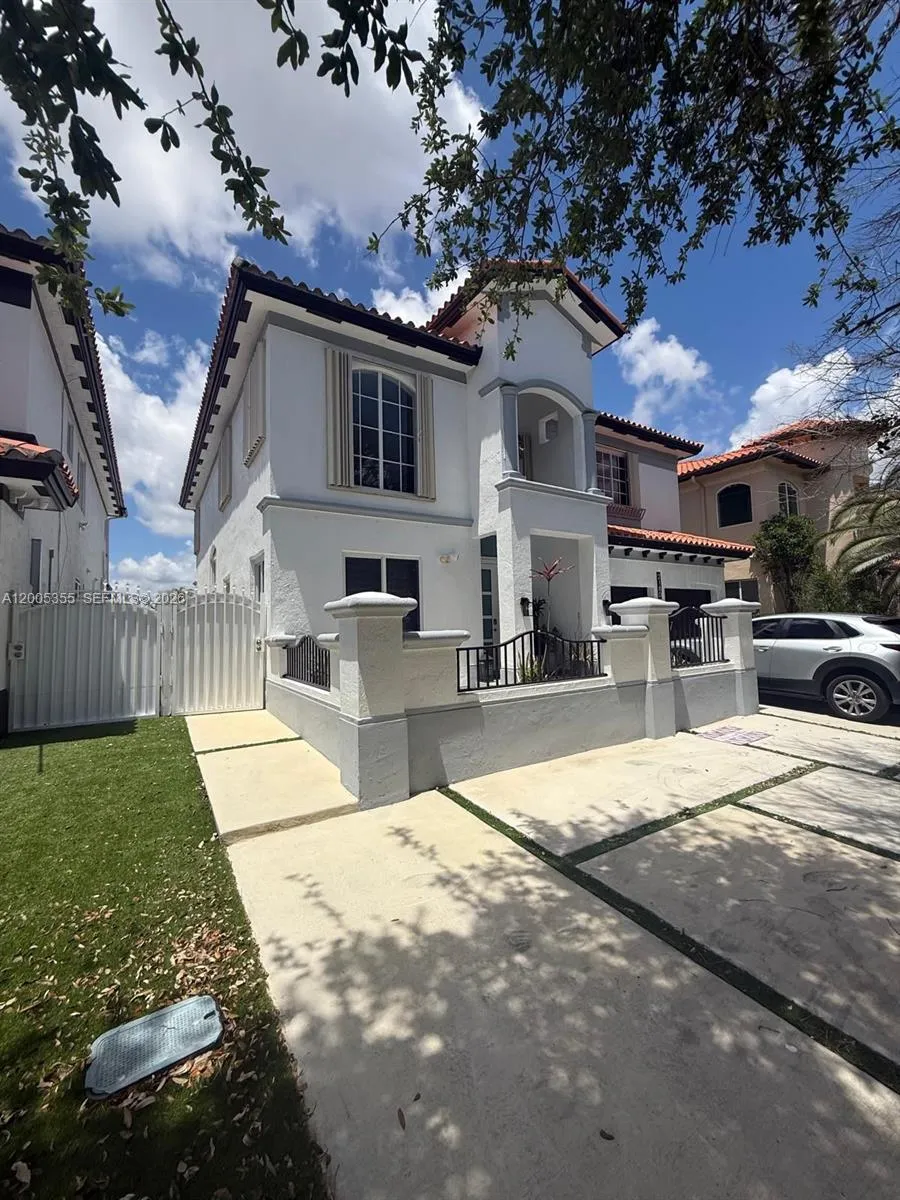 2180 Sw 152nd Pl, Miami, Florida 33185, Miami, Florida 33185, 4 Bedrooms Bedrooms, ,3 BathroomsBathrooms,Residential,For Sale,2180 Sw 152nd Pl, Miami, Florida 33185,A12005355