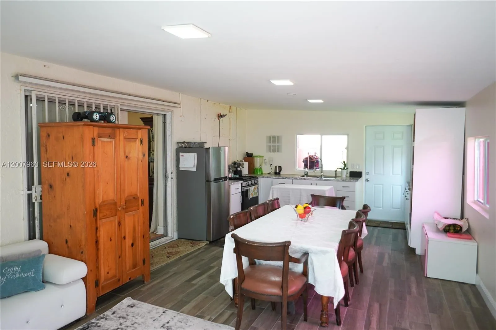 11311 Sw 164th Ter, Miami, Florida 33157, Miami, Florida 33157, 3 Bedrooms Bedrooms, ,2 BathroomsBathrooms,Residential,For Sale,11311 Sw 164th Ter, Miami, Florida 33157,A12007960