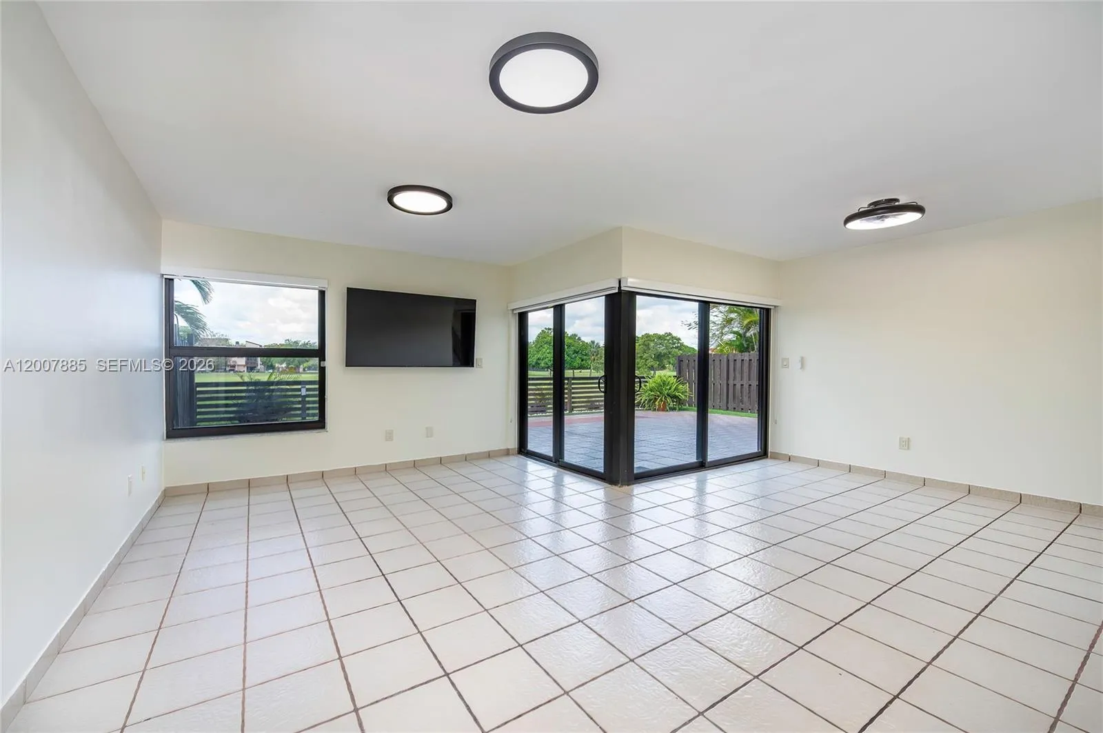 10340 Nw 5th Ter 1-26, Miami, Florida 33172, Miami, Florida 33172, 3 Bedrooms Bedrooms, ,2 BathroomsBathrooms,Residential,For Sale,10340 Nw 5th Ter 1-26, Miami, Florida 33172,A12007885