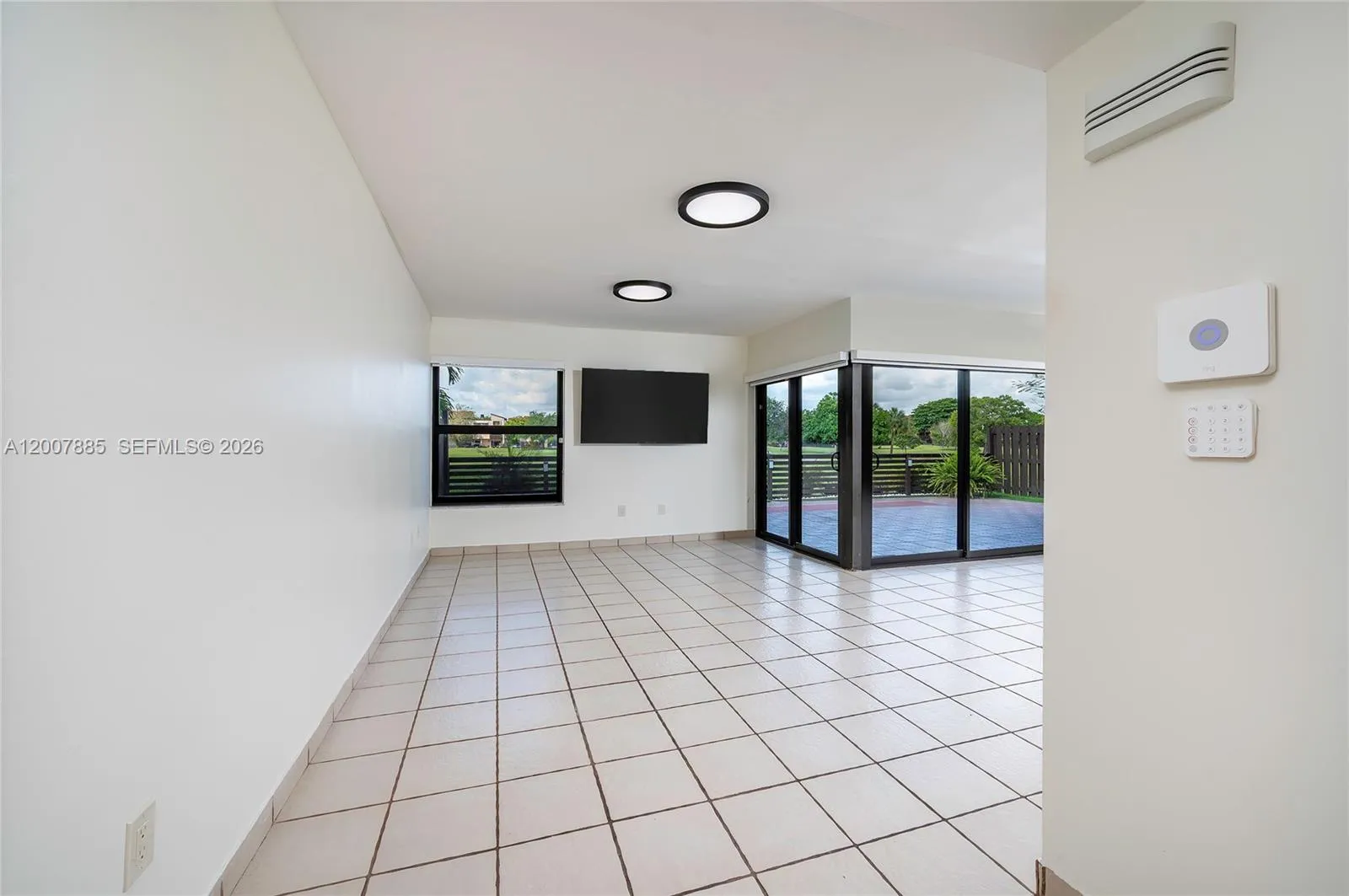 10340 Nw 5th Ter 1-26, Miami, Florida 33172, Miami, Florida 33172, 3 Bedrooms Bedrooms, ,2 BathroomsBathrooms,Residential,For Sale,10340 Nw 5th Ter 1-26, Miami, Florida 33172,A12007885