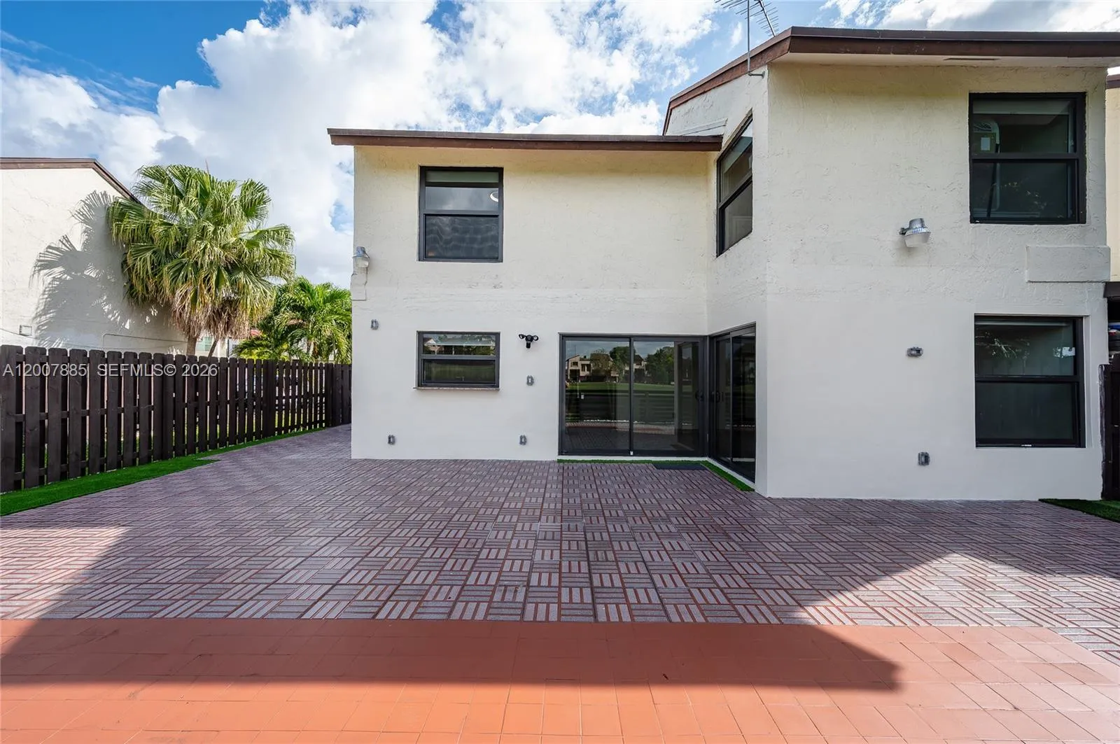 10340 Nw 5th Ter 1-26, Miami, Florida 33172, Miami, Florida 33172, 3 Bedrooms Bedrooms, ,2 BathroomsBathrooms,Residential,For Sale,10340 Nw 5th Ter 1-26, Miami, Florida 33172,A12007885