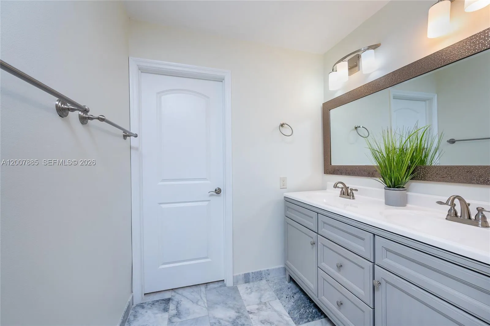 10340 Nw 5th Ter 1-26, Miami, Florida 33172, Miami, Florida 33172, 3 Bedrooms Bedrooms, ,2 BathroomsBathrooms,Residential,For Sale,10340 Nw 5th Ter 1-26, Miami, Florida 33172,A12007885