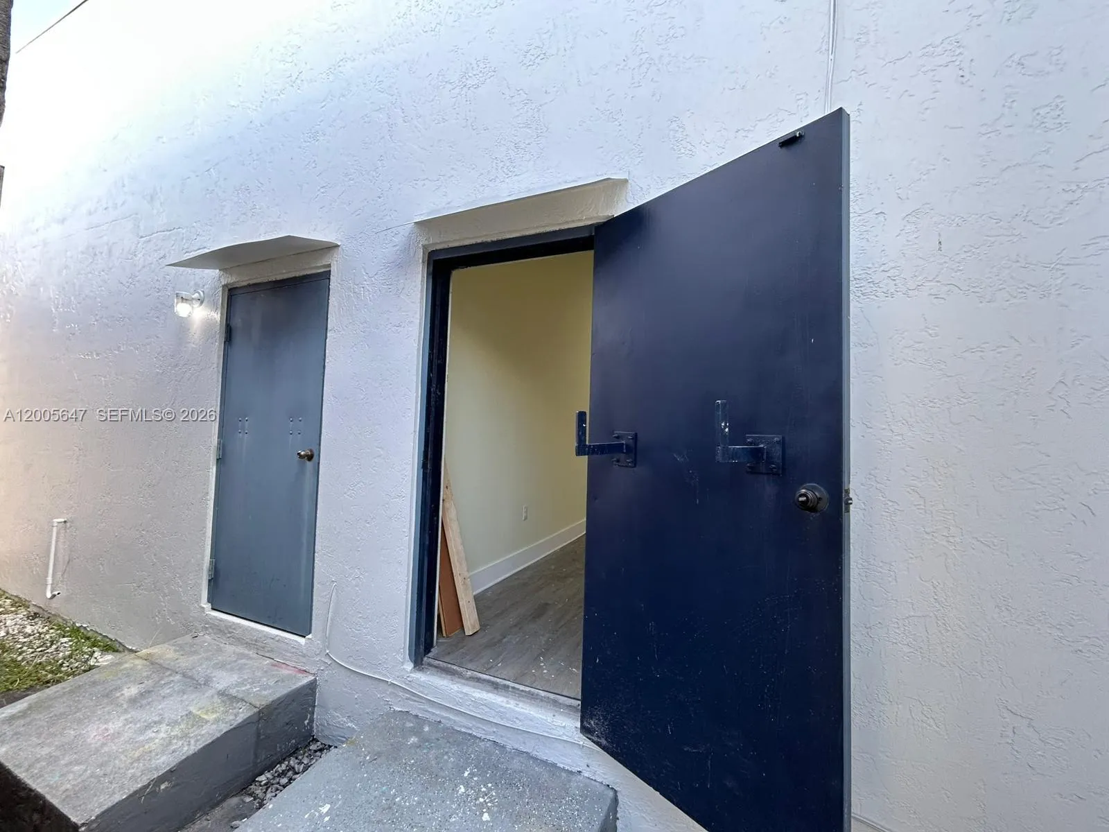 2199 Nw 20th St 2, Miami, Florida 33142, Miami, Florida 33142, ,Commercial Lease,For Rent,2199 Nw 20th St 2, Miami, Florida 33142,A12005647