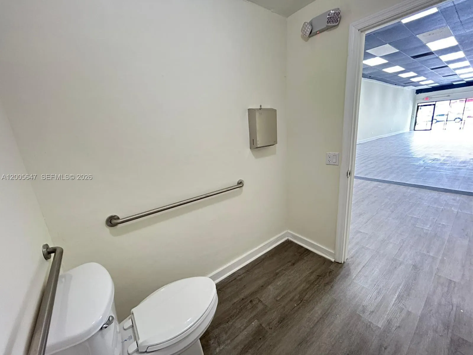 2199 Nw 20th St 2, Miami, Florida 33142, Miami, Florida 33142, ,Commercial Lease,For Rent,2199 Nw 20th St 2, Miami, Florida 33142,A12005647