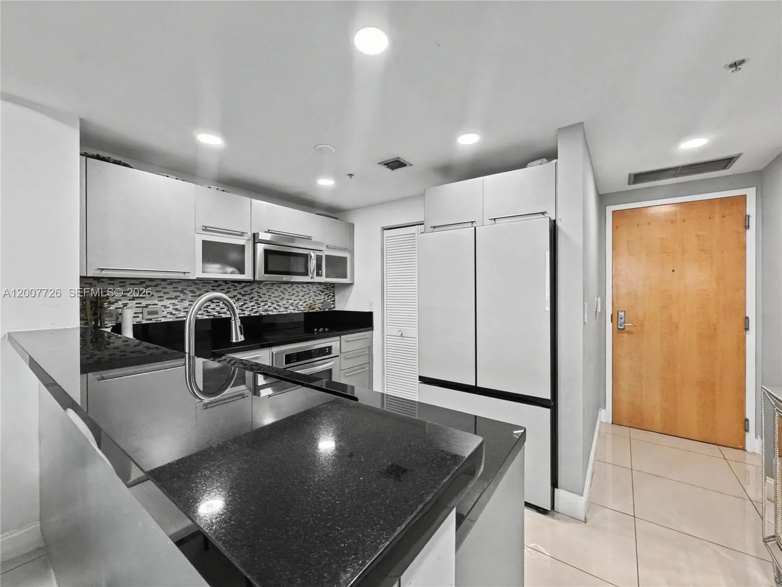 253 Ne 2nd St 1003, Miami, Florida 33132, Miami, Florida 33132, 2 Bedrooms Bedrooms, ,2 BathroomsBathrooms,Residential Lease,For Rent,253 Ne 2nd St 1003, Miami, Florida 33132,A12007726 253 Ne 2nd St 1003, Miami, Florida 33132, Miami, Florida 33132, 2 Bedrooms Bedrooms, ,2 BathroomsBathrooms,Residential Lease,For Rent,253 Ne 2nd St 1003, Miami, Florida 33132,A12007726
