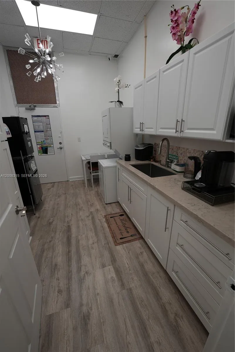 7171 Sw 24th St, Miami, Florida 33155, Miami, Florida 33155, ,Business Opportunity,For Sale,7171 Sw 24th St, Miami, Florida 33155,A12008315