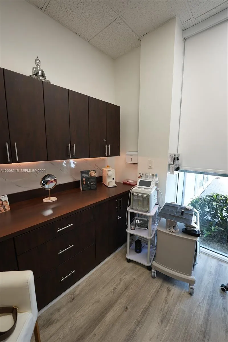 7171 Sw 24th St, Miami, Florida 33155, Miami, Florida 33155, ,Business Opportunity,For Sale,7171 Sw 24th St, Miami, Florida 33155,A12008315