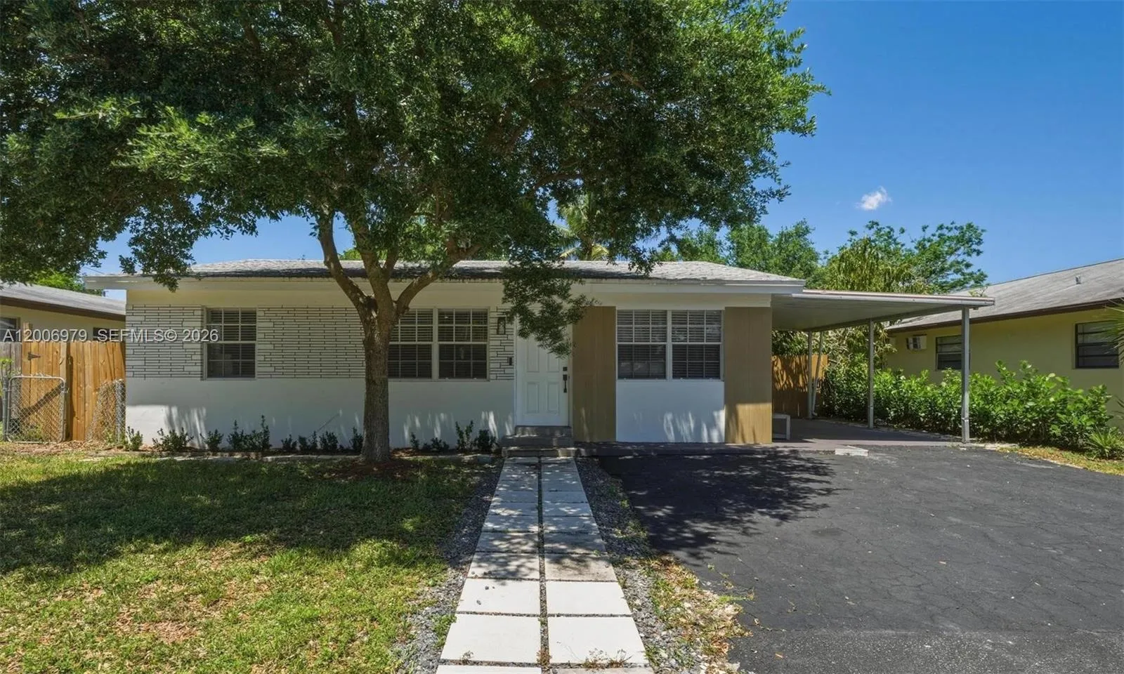 1657 Sw 44th Ave, Fort Lauderdale, Florida 33317, Fort Lauderdale, Florida 33317, 3 Bedrooms Bedrooms, ,2 BathroomsBathrooms,Residential,For Sale,1657 Sw 44th Ave, Fort Lauderdale, Florida 33317,A12006979