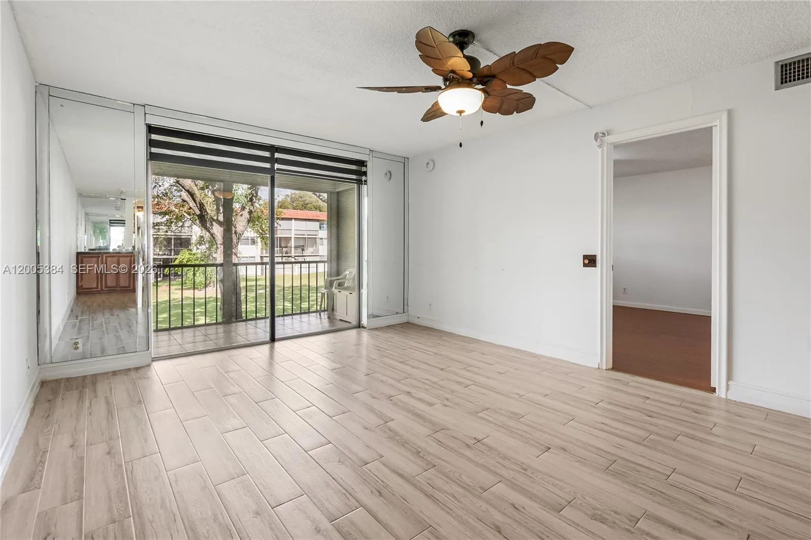 711 S Hollybrook Dr 209, Pembroke Pines, Florida 3, Pembroke Pines, Florida 33025, 2 Bedrooms Bedrooms, ,2 BathroomsBathrooms,Residential,For Sale,711 S Hollybrook Dr 209, Pembroke Pines, Florida 3,A12005384