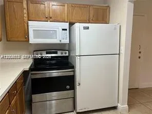 6950 W 6th Ave 415, Hialeah, Florida 33014, Hialeah, Florida 33014, 2 Bedrooms Bedrooms, ,2 BathroomsBathrooms,Residential,For Sale,6950 W 6th Ave 415, Hialeah, Florida 33014,A12004614
