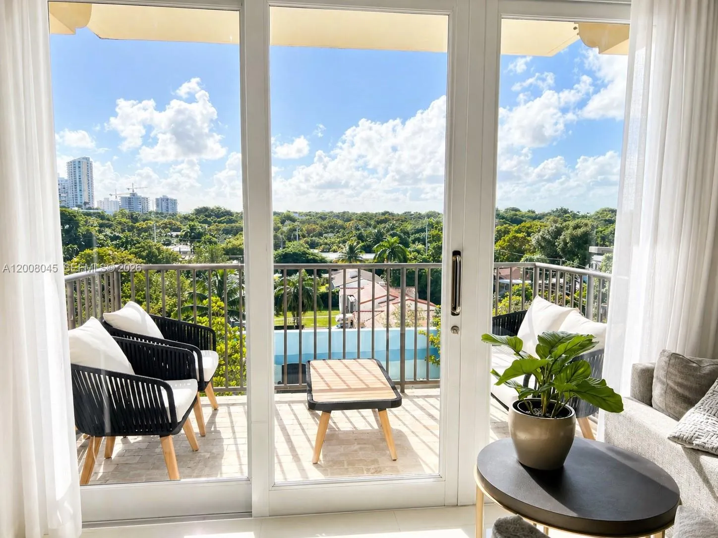 2701 Sw 3rd Ave 504, Miami, Florida 33129, Miami, Florida 33129, 2 Bedrooms Bedrooms, ,2 BathroomsBathrooms,Residential,For Sale,2701 Sw 3rd Ave 504, Miami, Florida 33129,A12008045