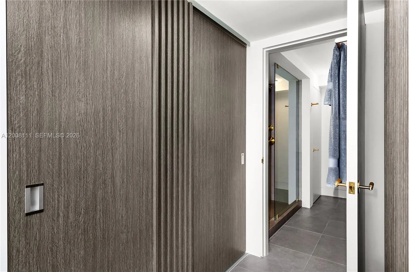 Custum Closets