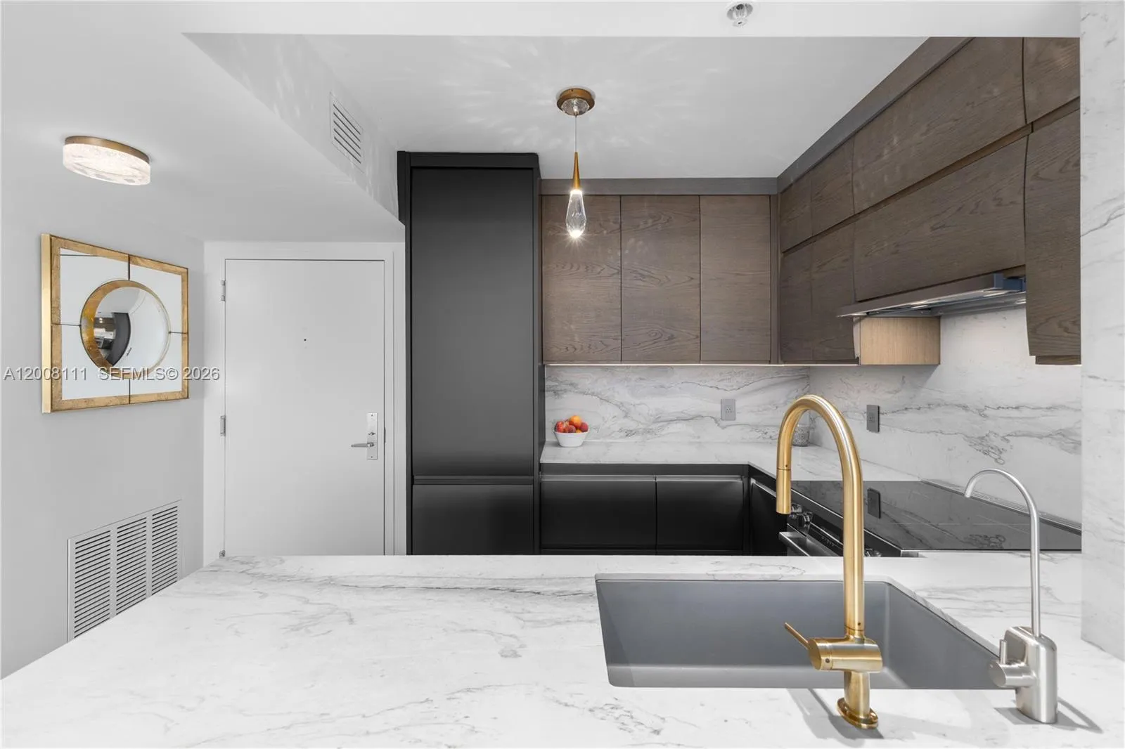 1800 Sunset Harbour Dr 2105, Miami Beach, Florida, Miami Beach, Florida 33139, 1 Bedroom Bedrooms, ,1 BathroomBathrooms,Residential,For Sale,1800 Sunset Harbour Dr 2105, Miami Beach, Florida ,A12008111