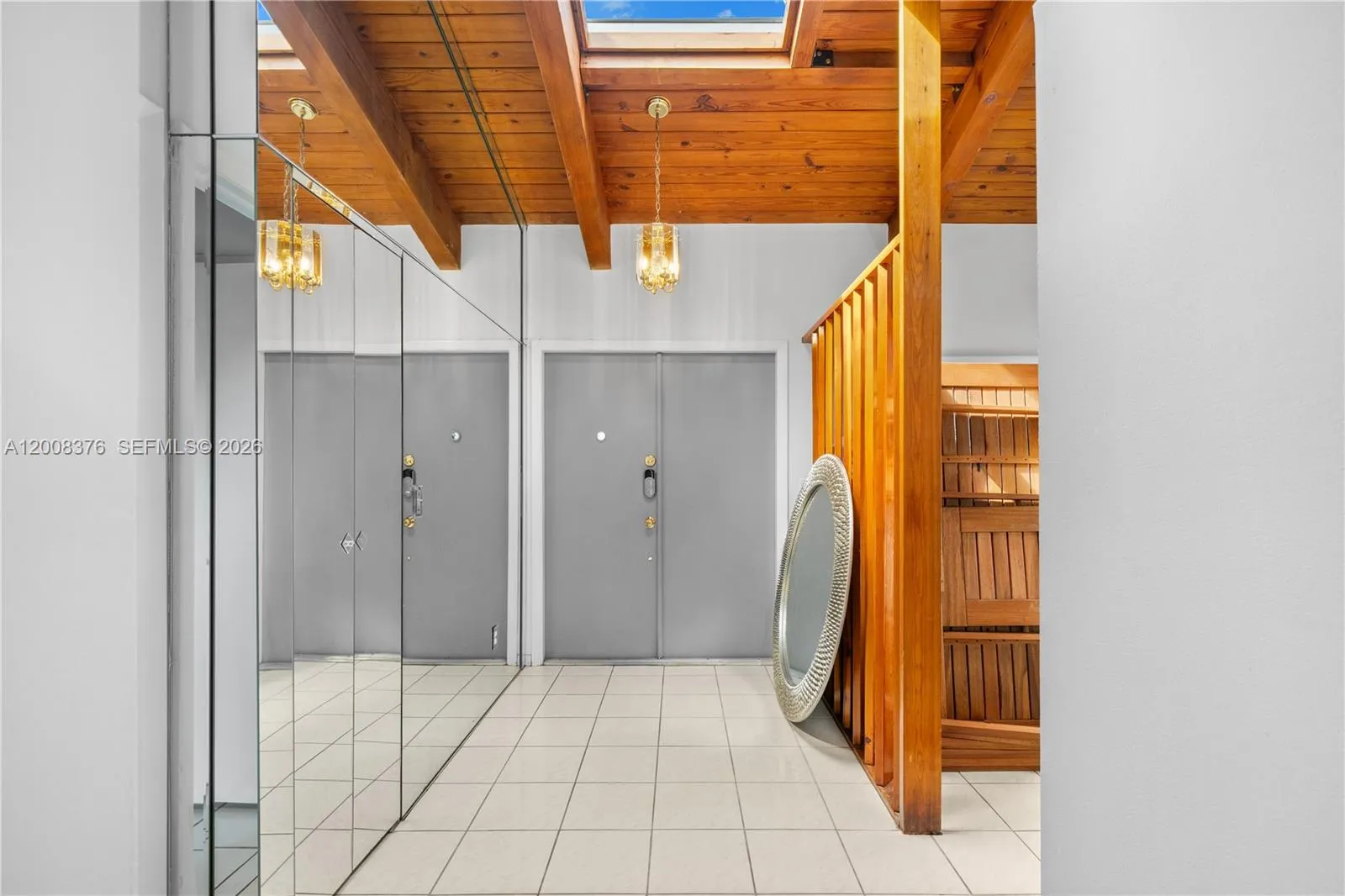 2679 S Parkview Dr, Hallandale Beach, Florida 3300, Hallandale Beach, Florida 33009, 2 Bedrooms Bedrooms, ,2 BathroomsBathrooms,Residential,For Sale,2679 S Parkview Dr, Hallandale Beach, Florida 3300,A12008376
