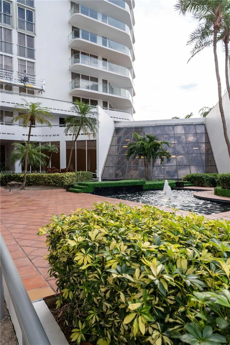 19707 Turnberry Way 18c, Aventura, Florida 33180, Aventura, Florida 33180, 2 Bedrooms Bedrooms, ,2 BathroomsBathrooms,Residential,For Sale,19707 Turnberry Way 18c, Aventura, Florida 33180,A12006182